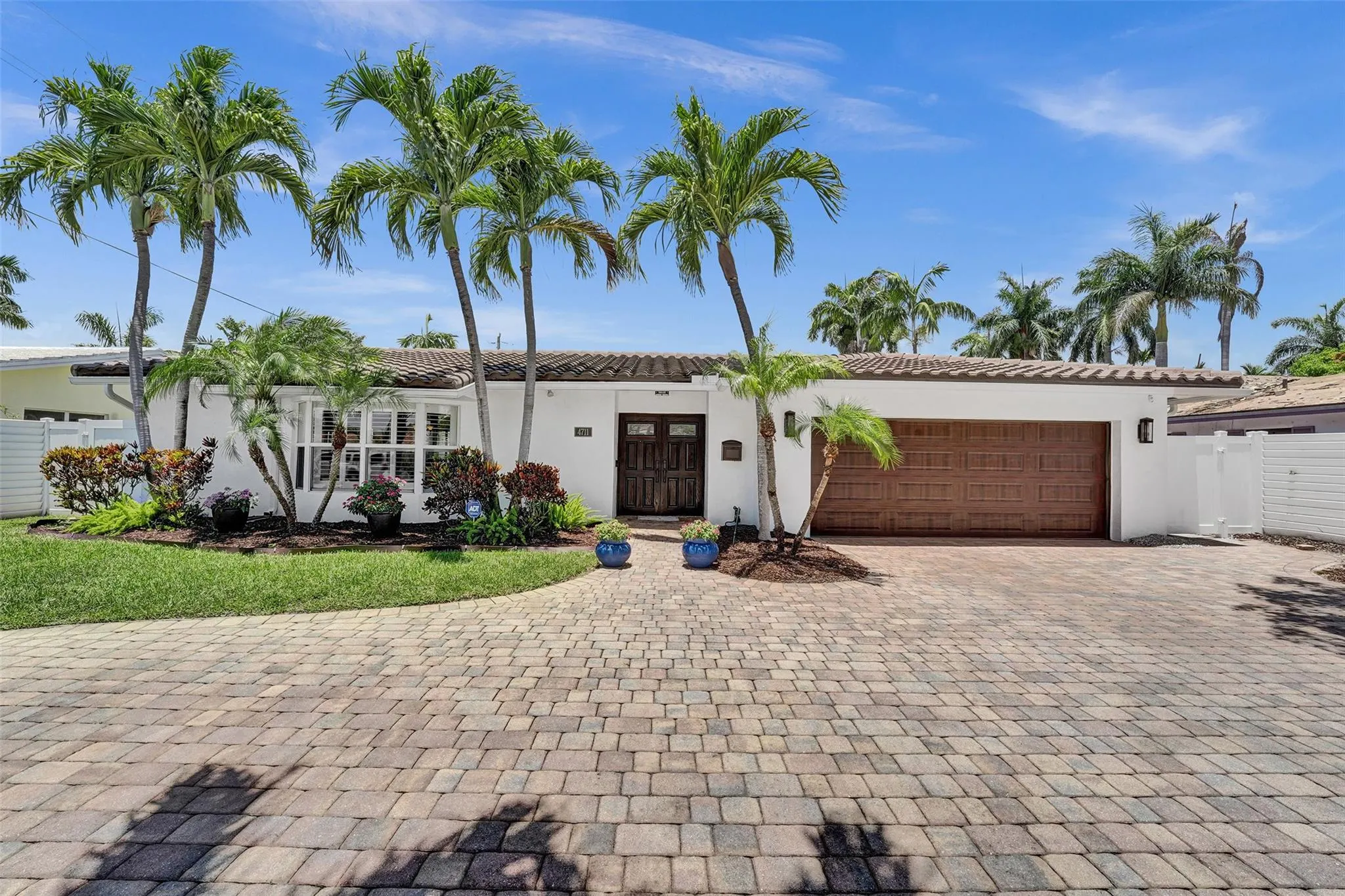 4711 Bayview Dr