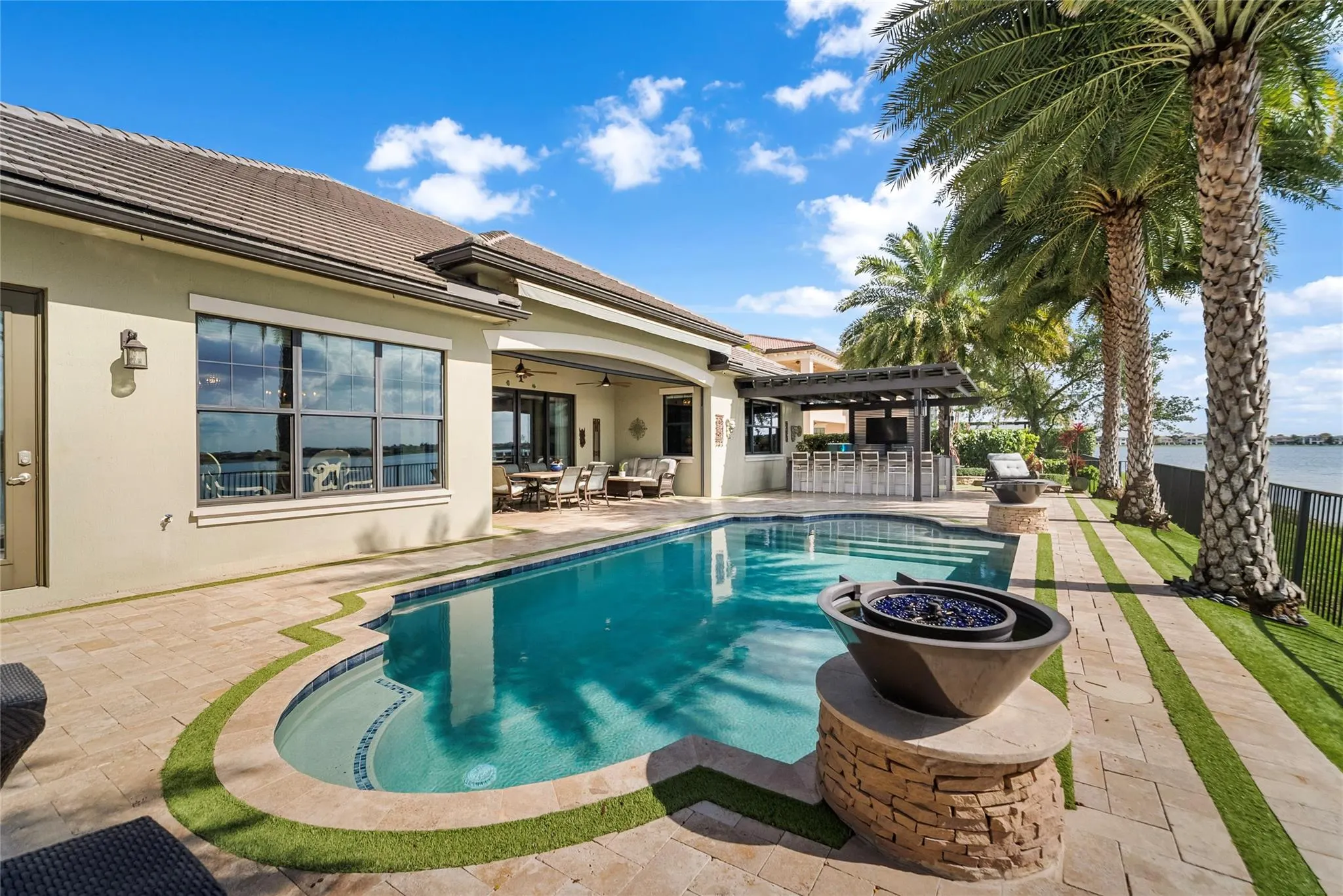 8825 Watercrest Cir E.