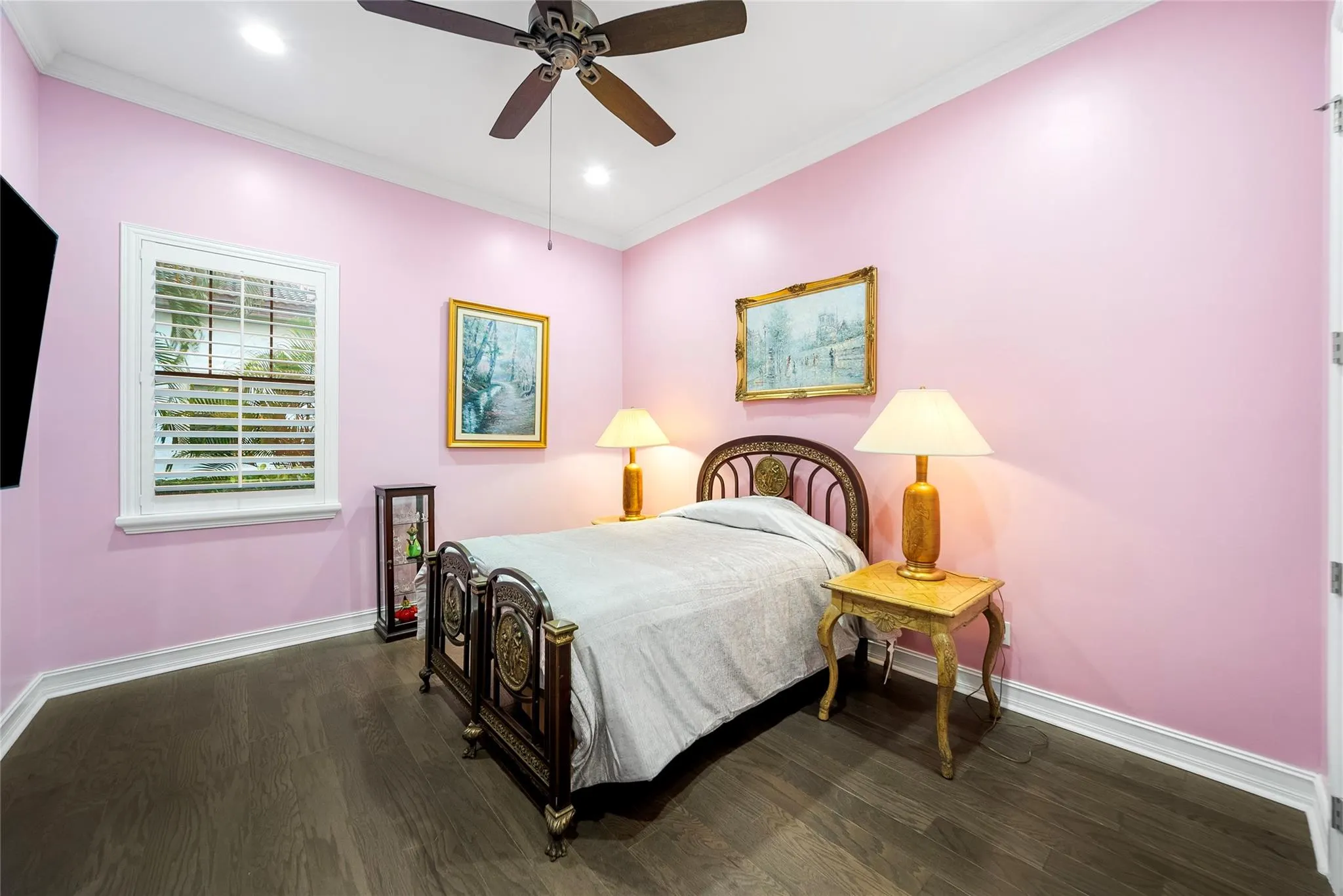 8825 Watercrest Cir E.