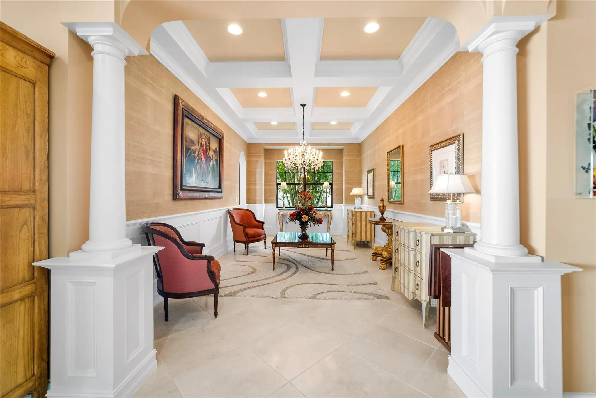 8825 Watercrest Cir E.