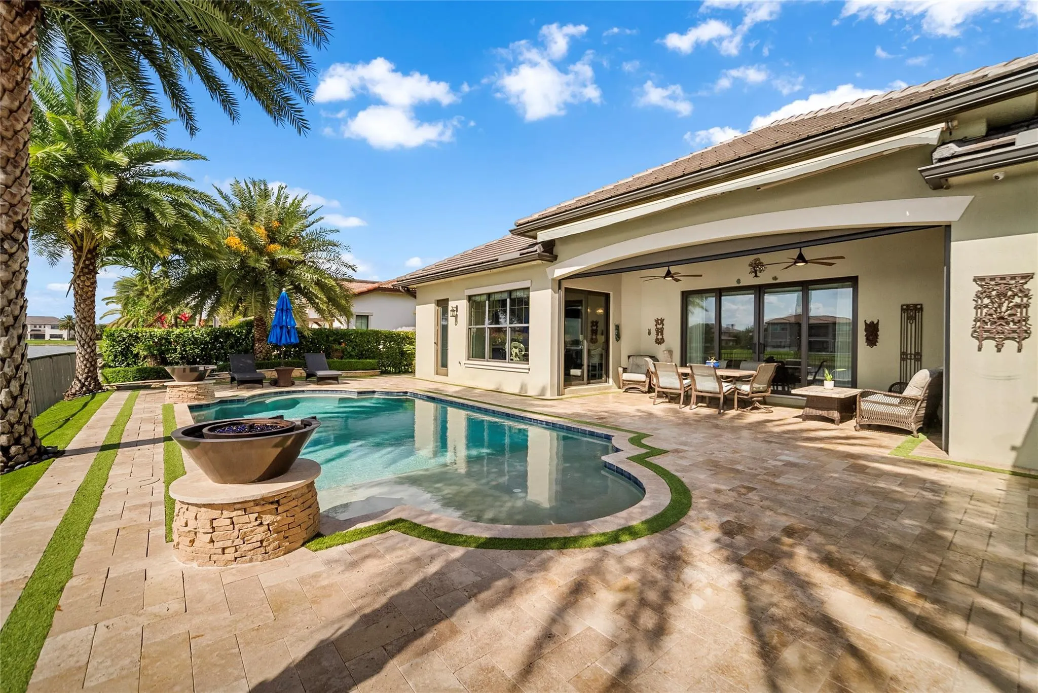 8825 Watercrest Cir E.