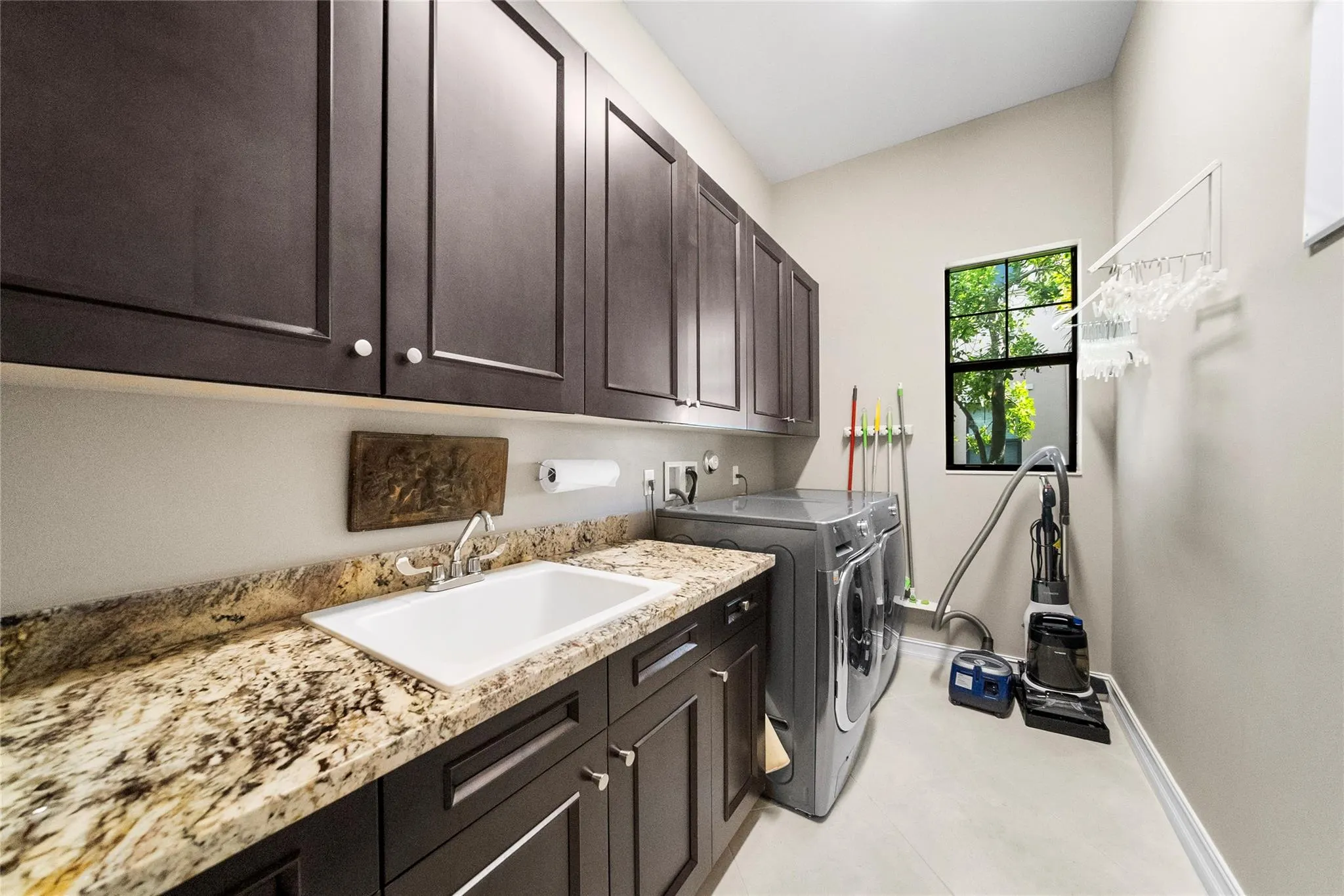 8825 Watercrest Cir E.