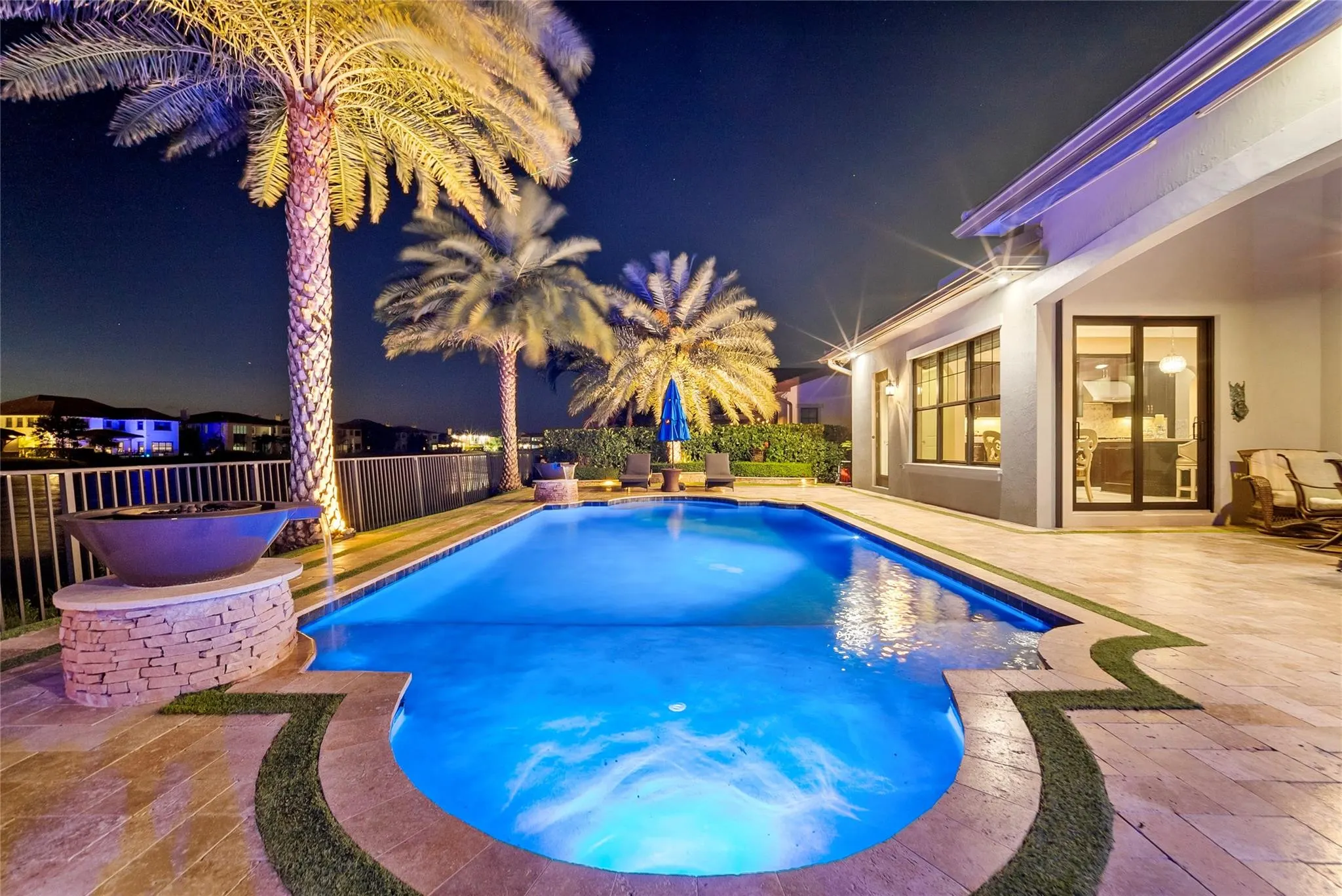 8825 Watercrest Cir E.