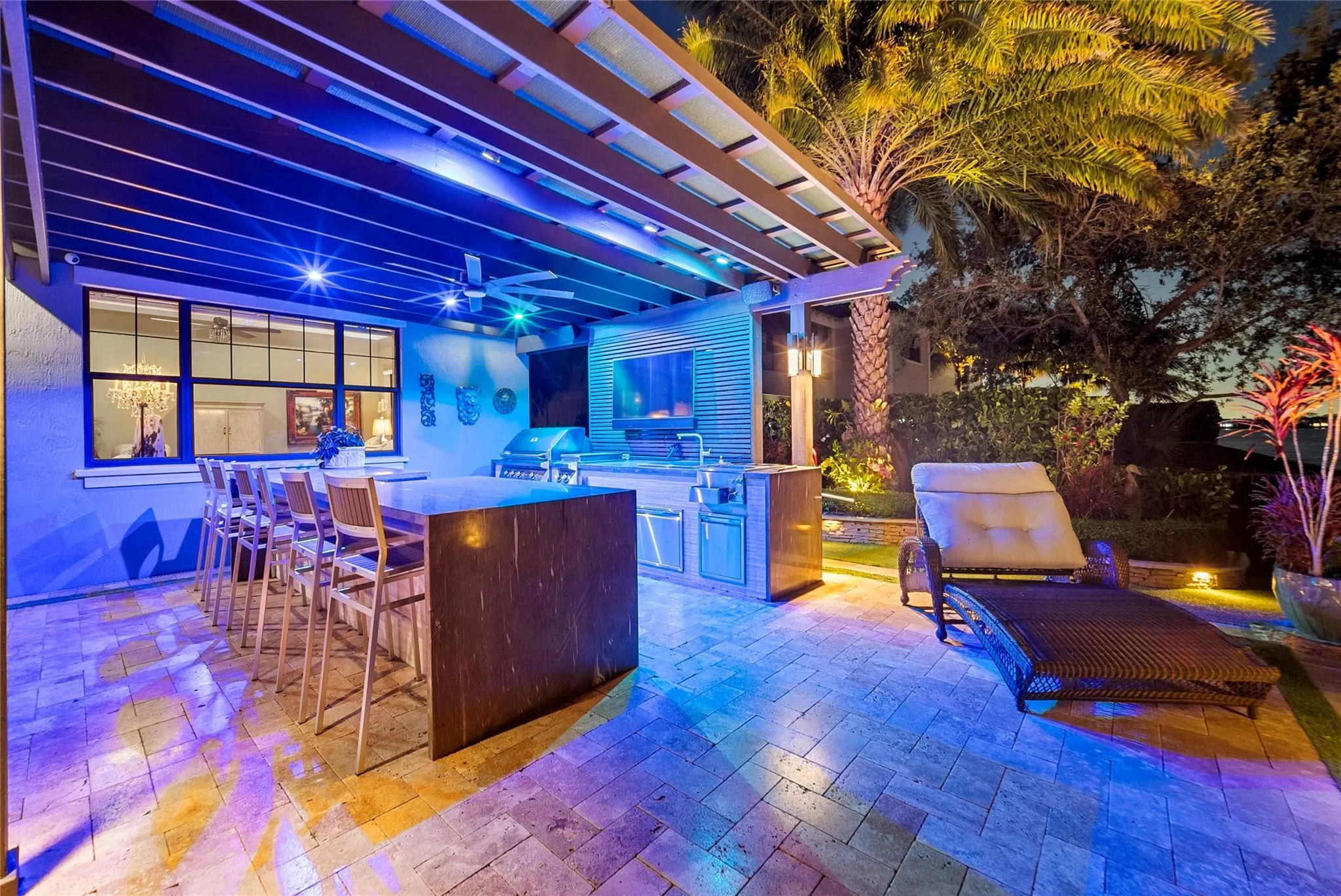 8825 Watercrest Cir E.