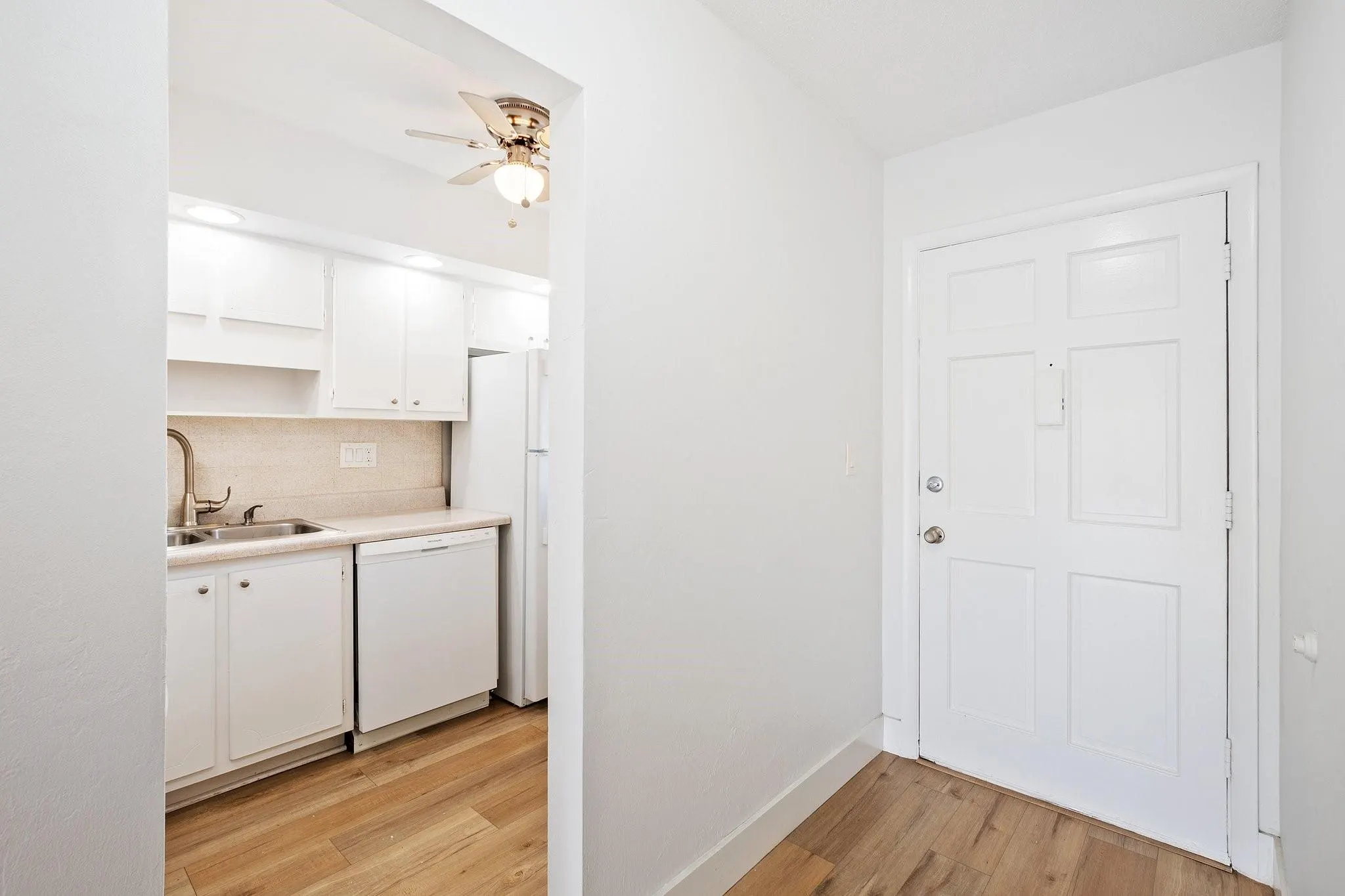 1201 SE 2nd Ct, #315