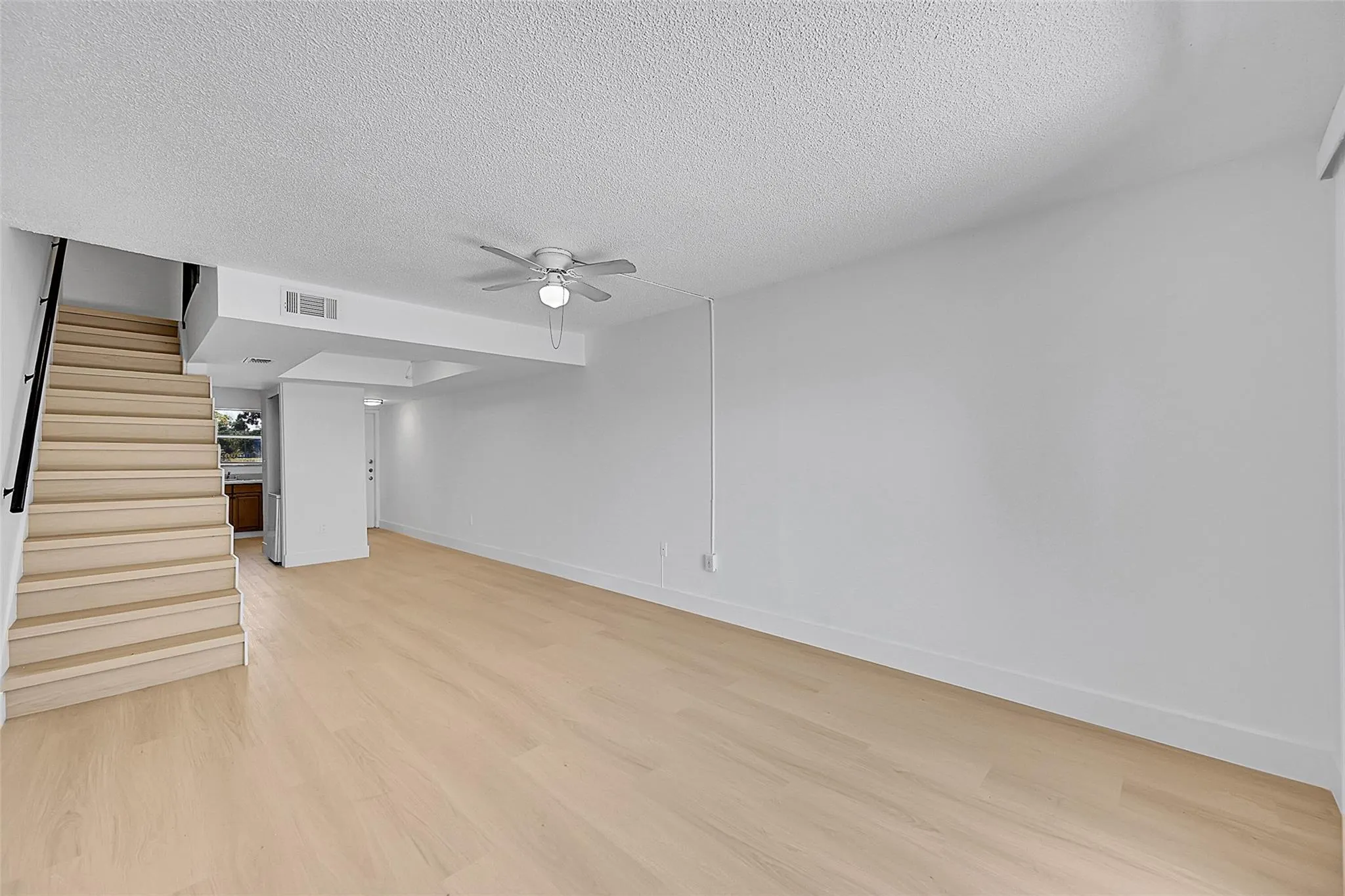4122 SW 61st Ave, #8