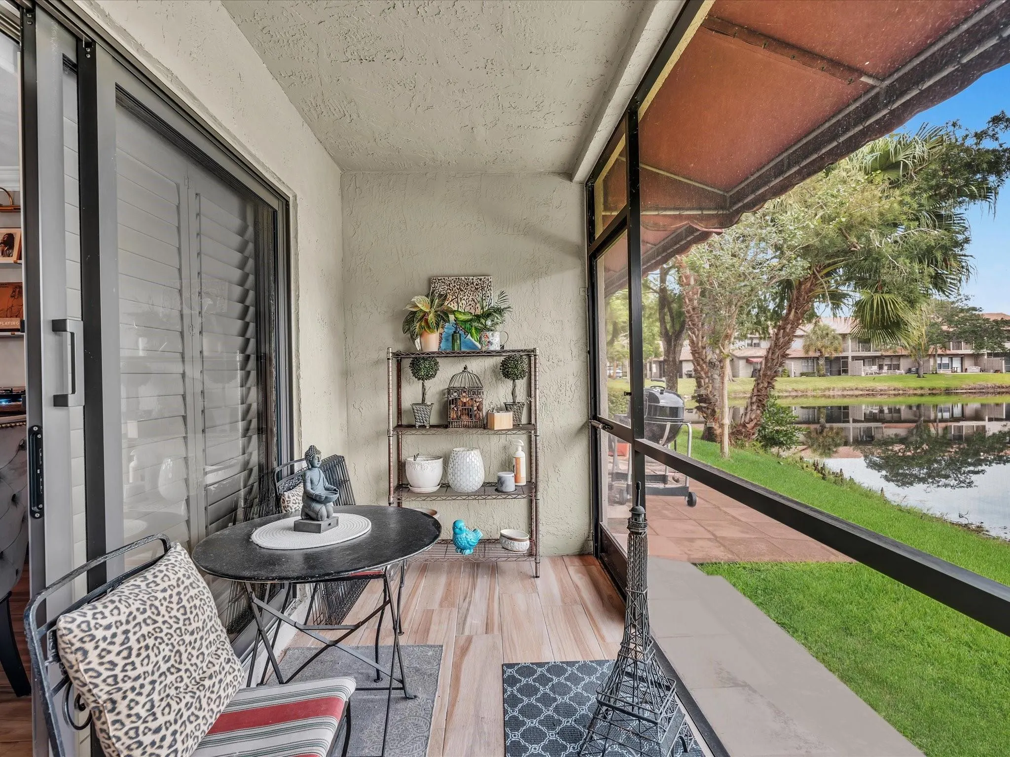 9122 Vineyard Lake Dr., #9122