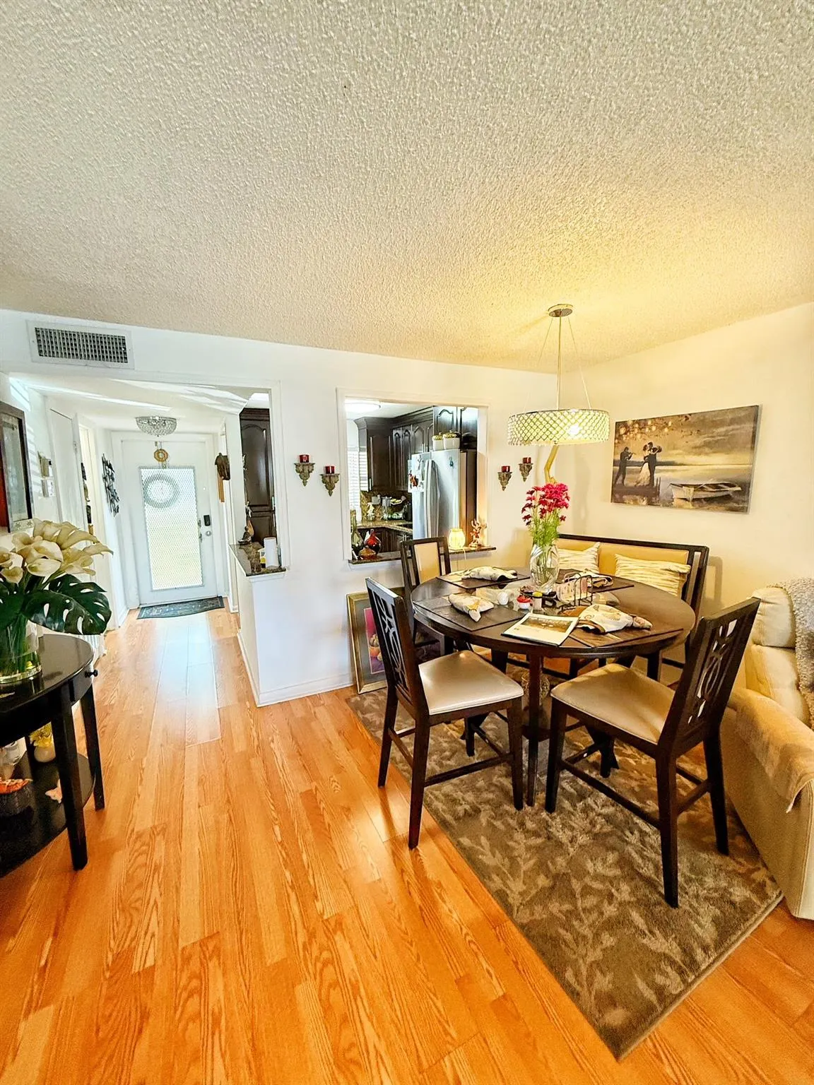 9881 Sunrise Lakes blvd, #106