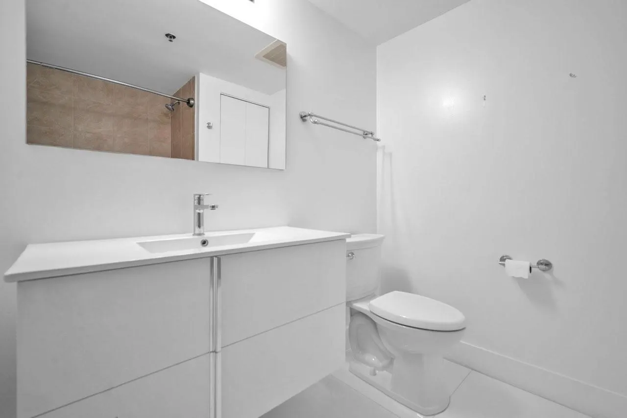 2641 N Flamingo Rd, #1608N