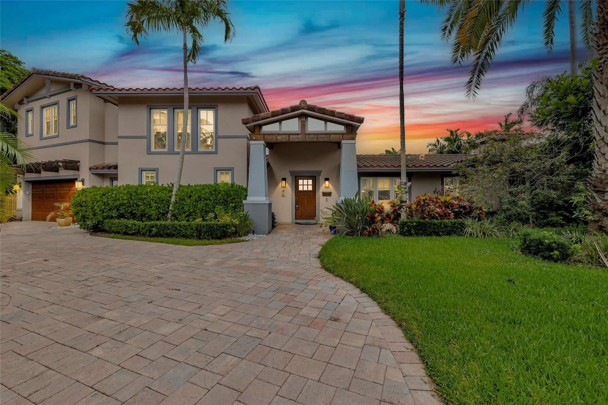 701 NW 24th St
