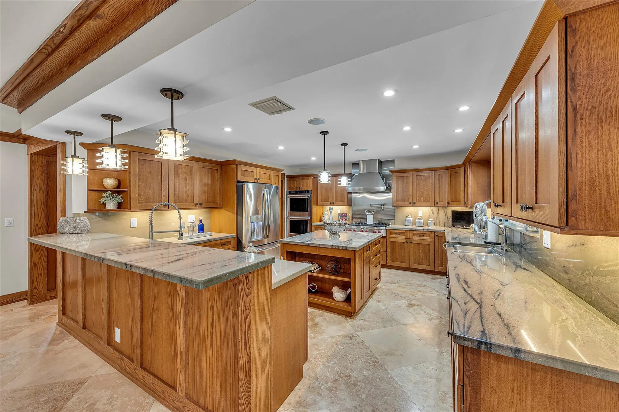 701 NW 24th St