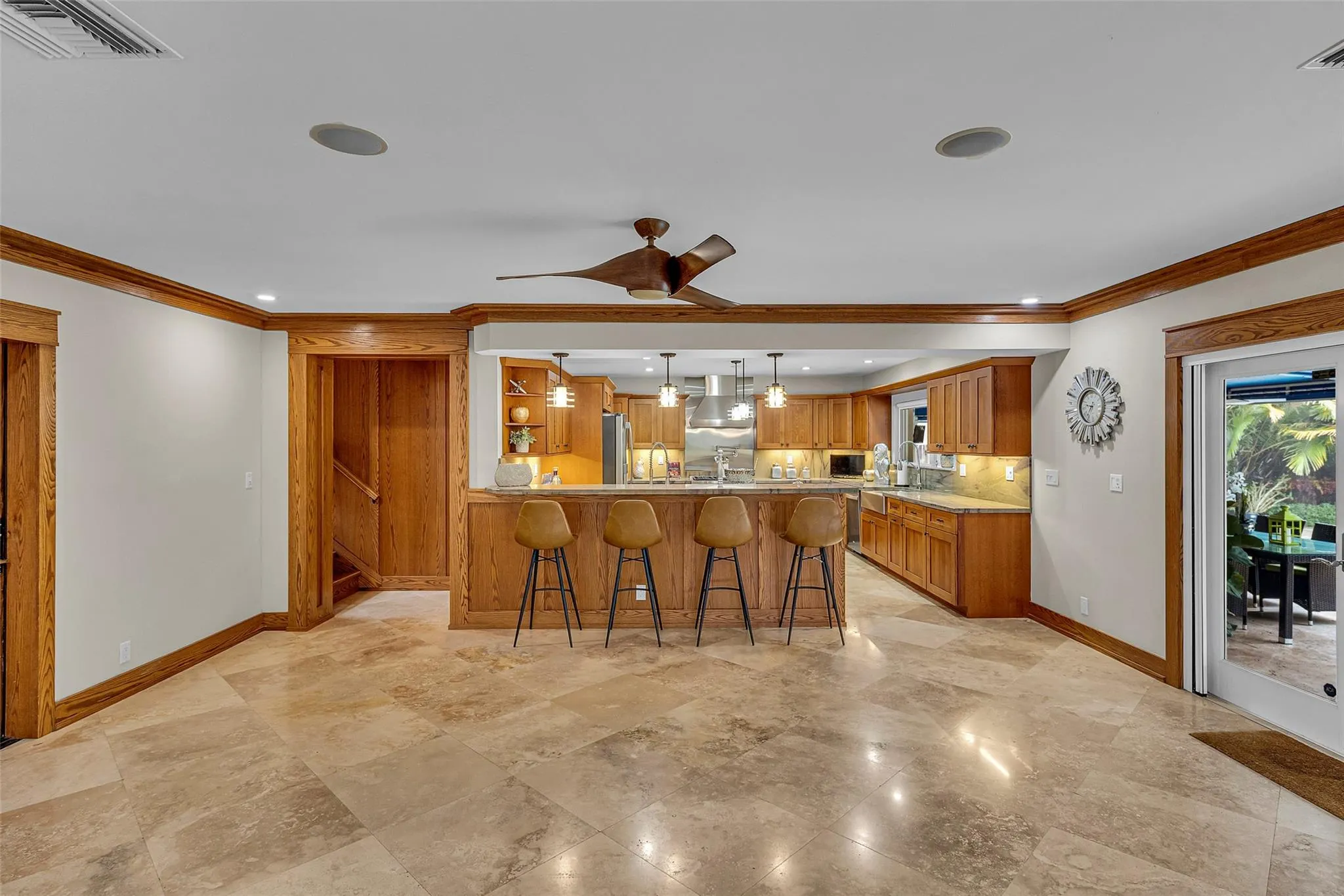 701 NW 24th St