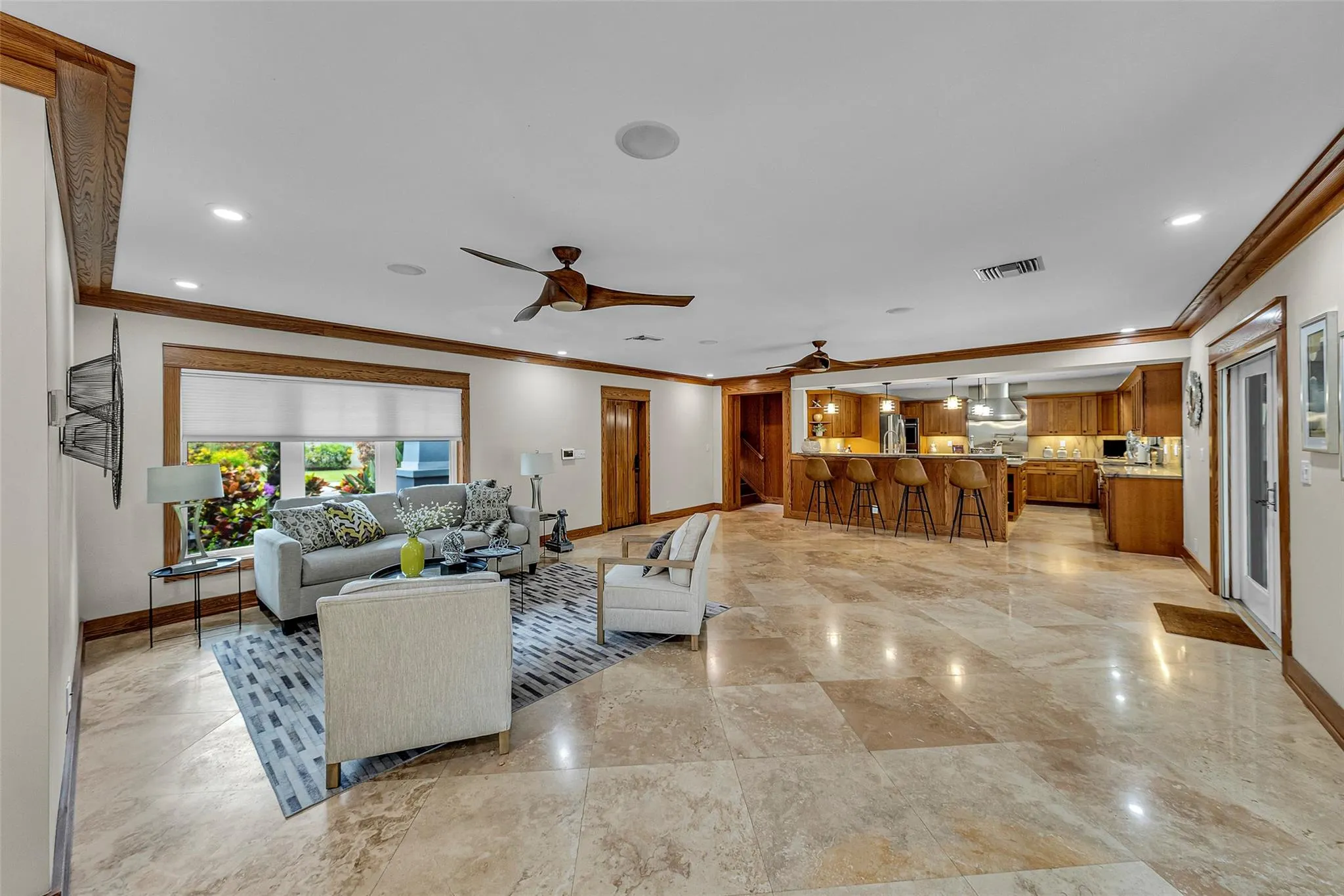 701 NW 24th St