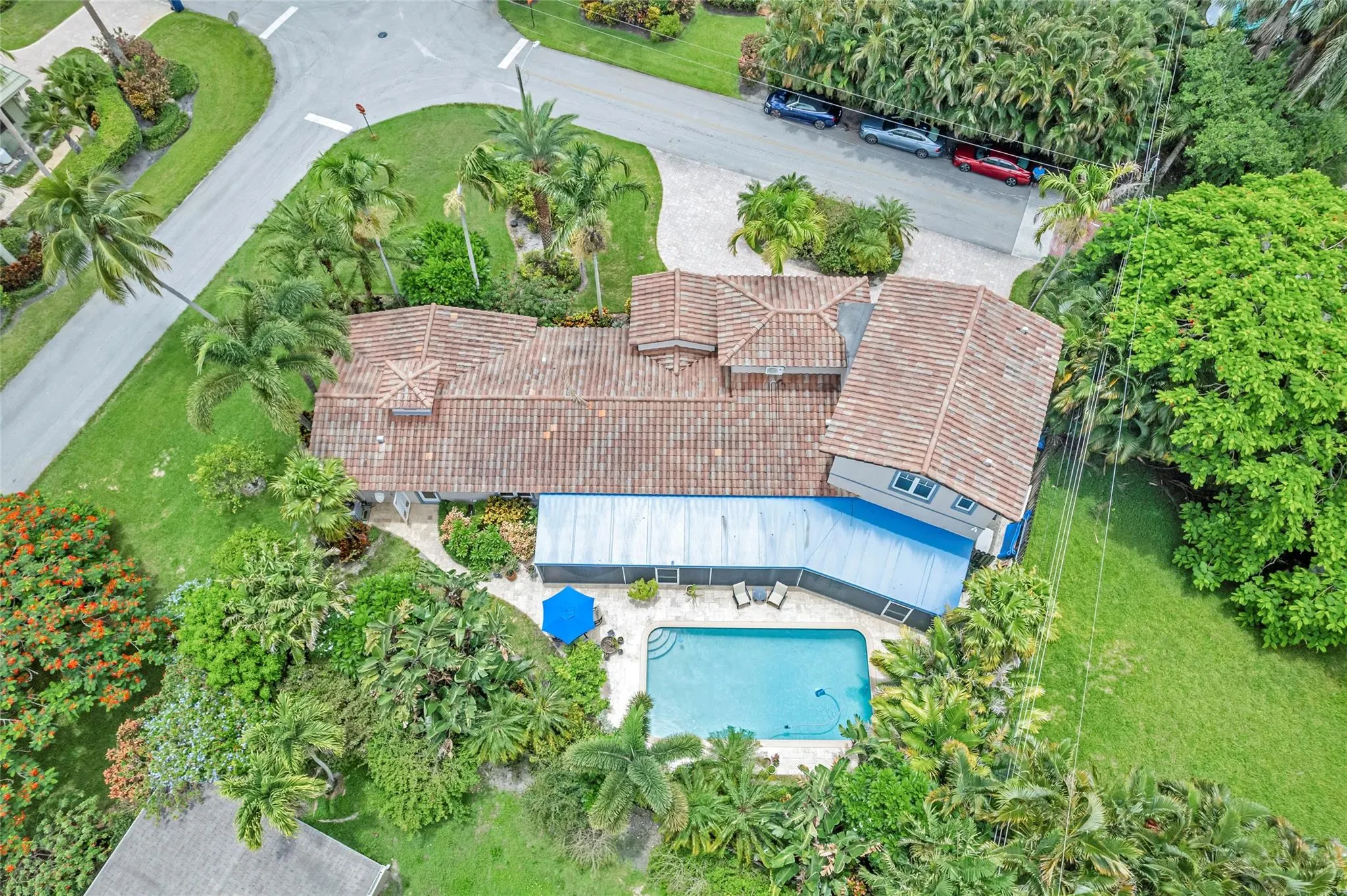 701 NW 24th St