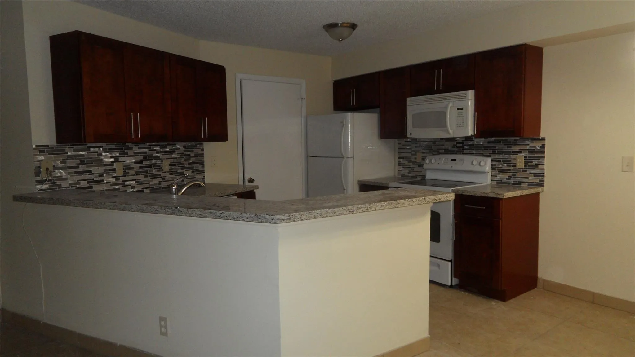 9999 Summerbreeze Dr, #1007