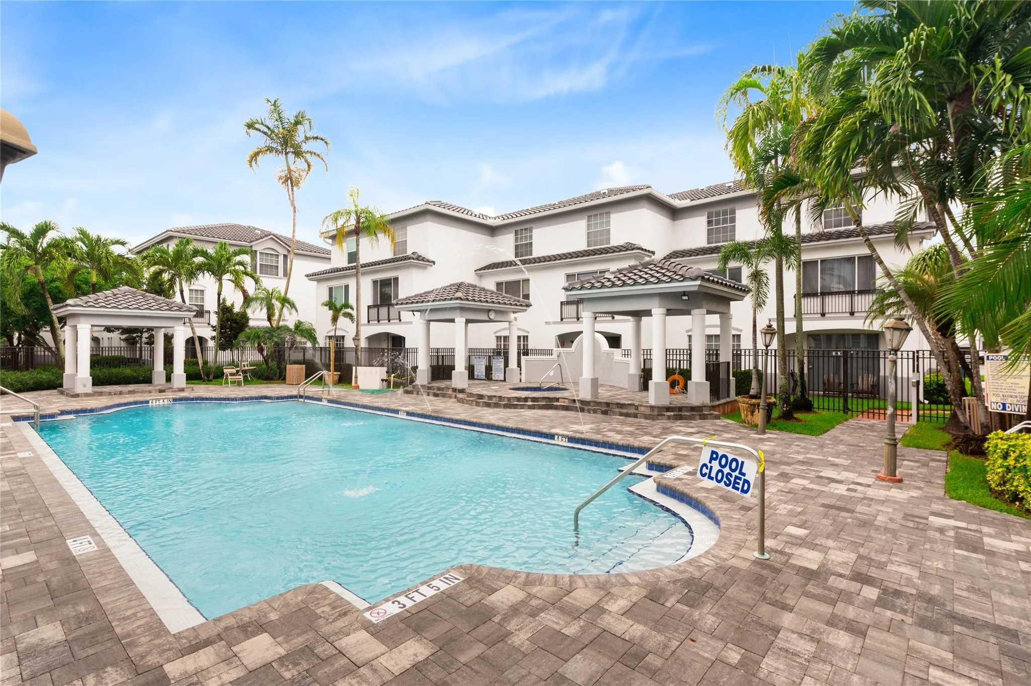781 SW 148th Ave, #1502