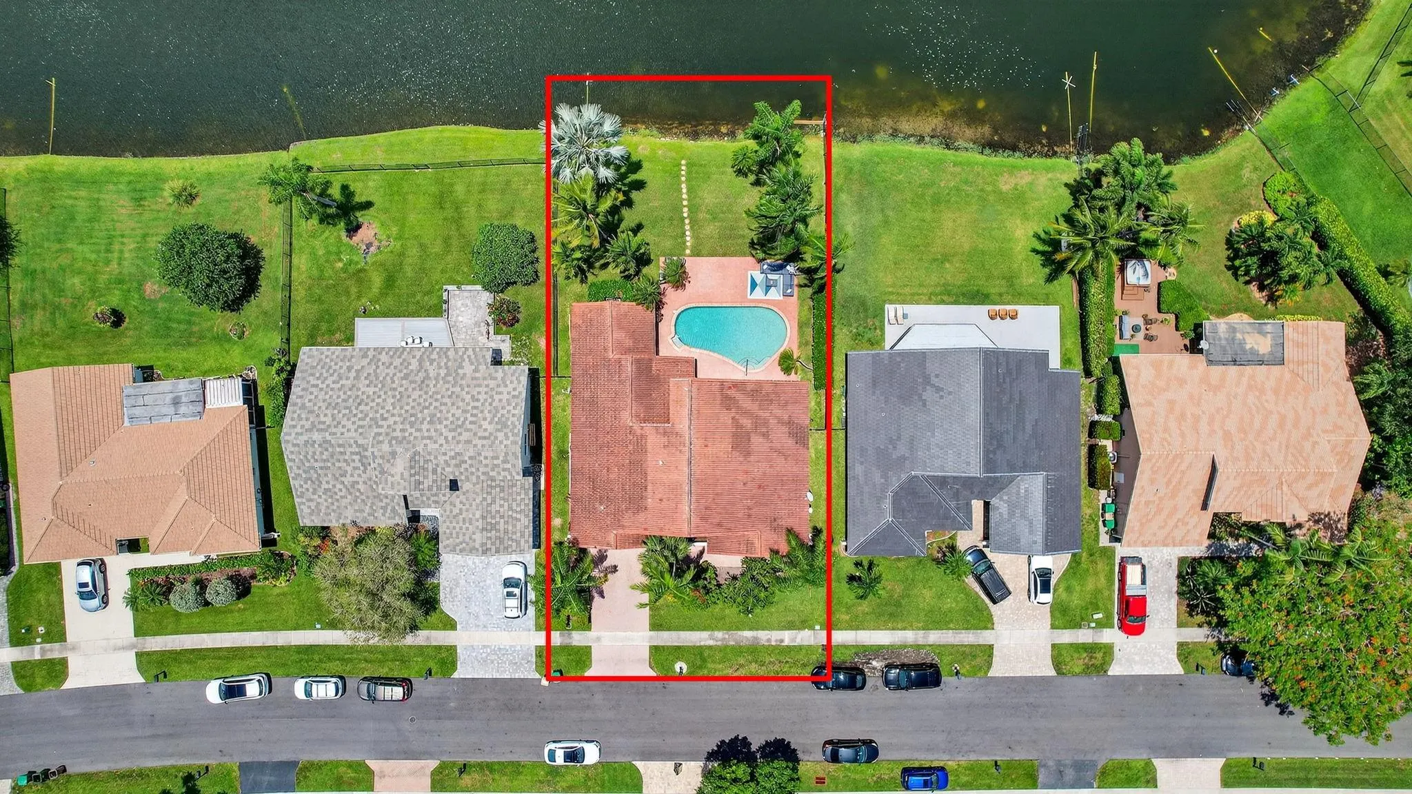 1661 E Oak Knoll Cir