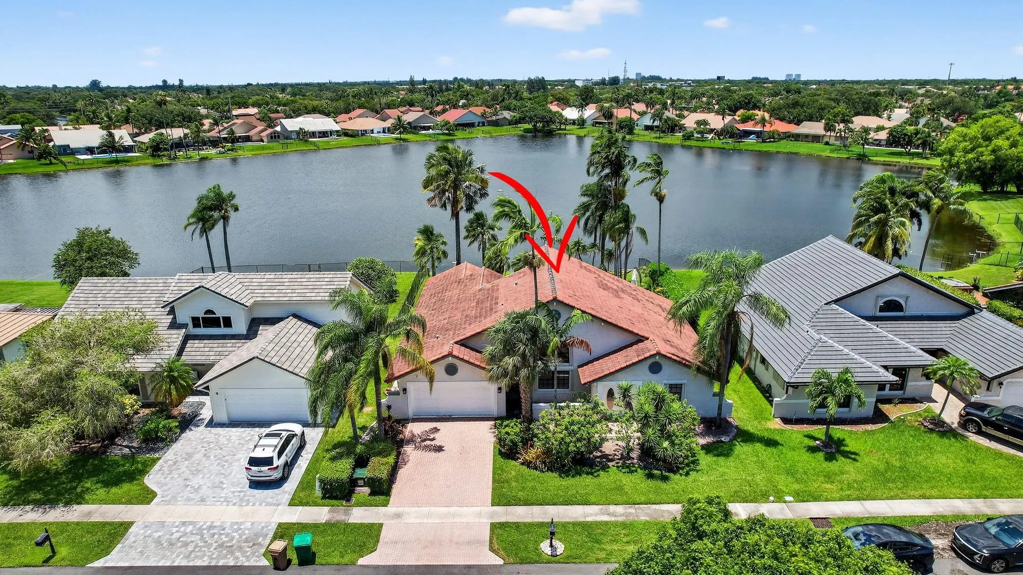 1661 E Oak Knoll Cir