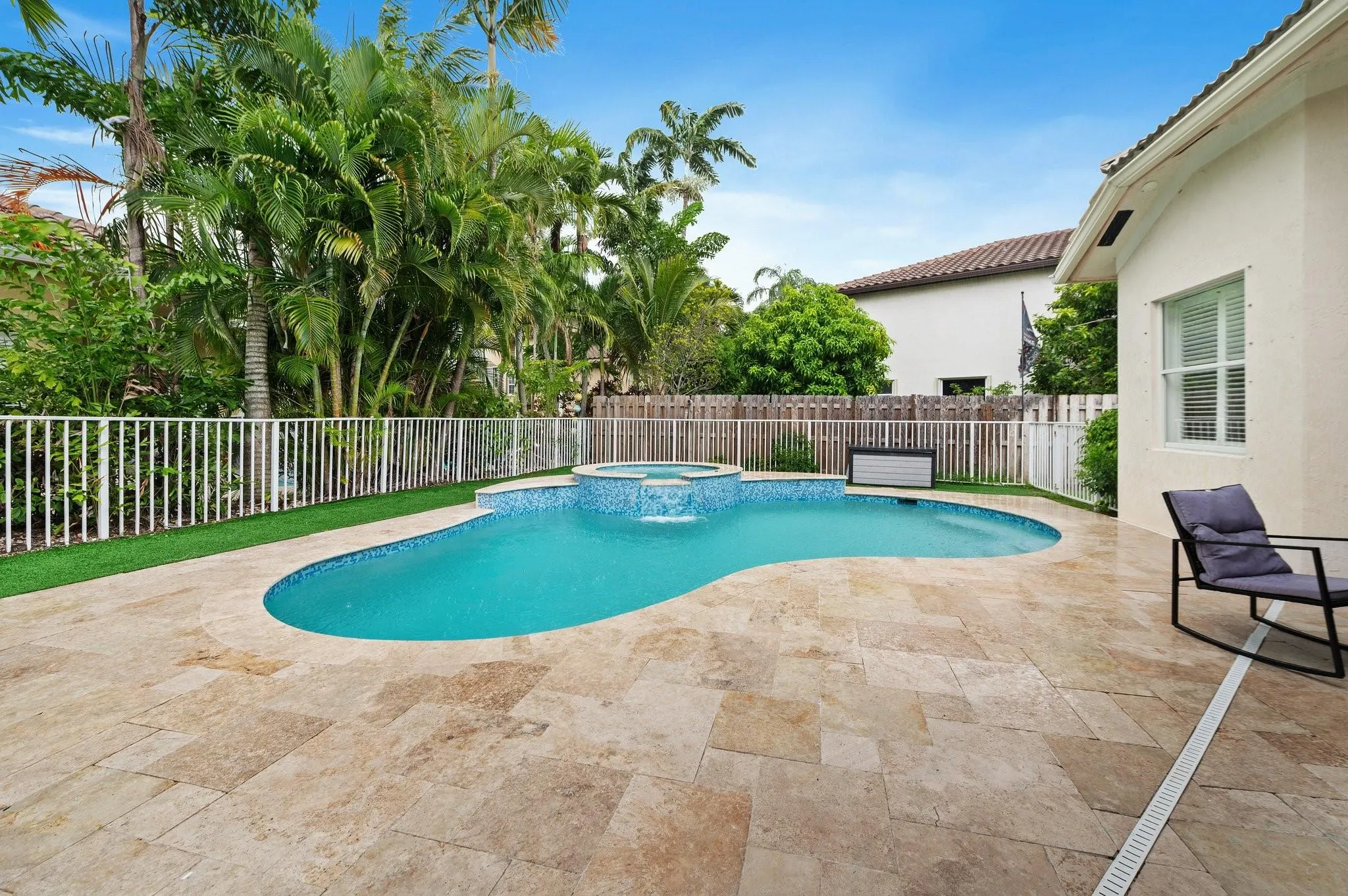 16750 NW 19th St