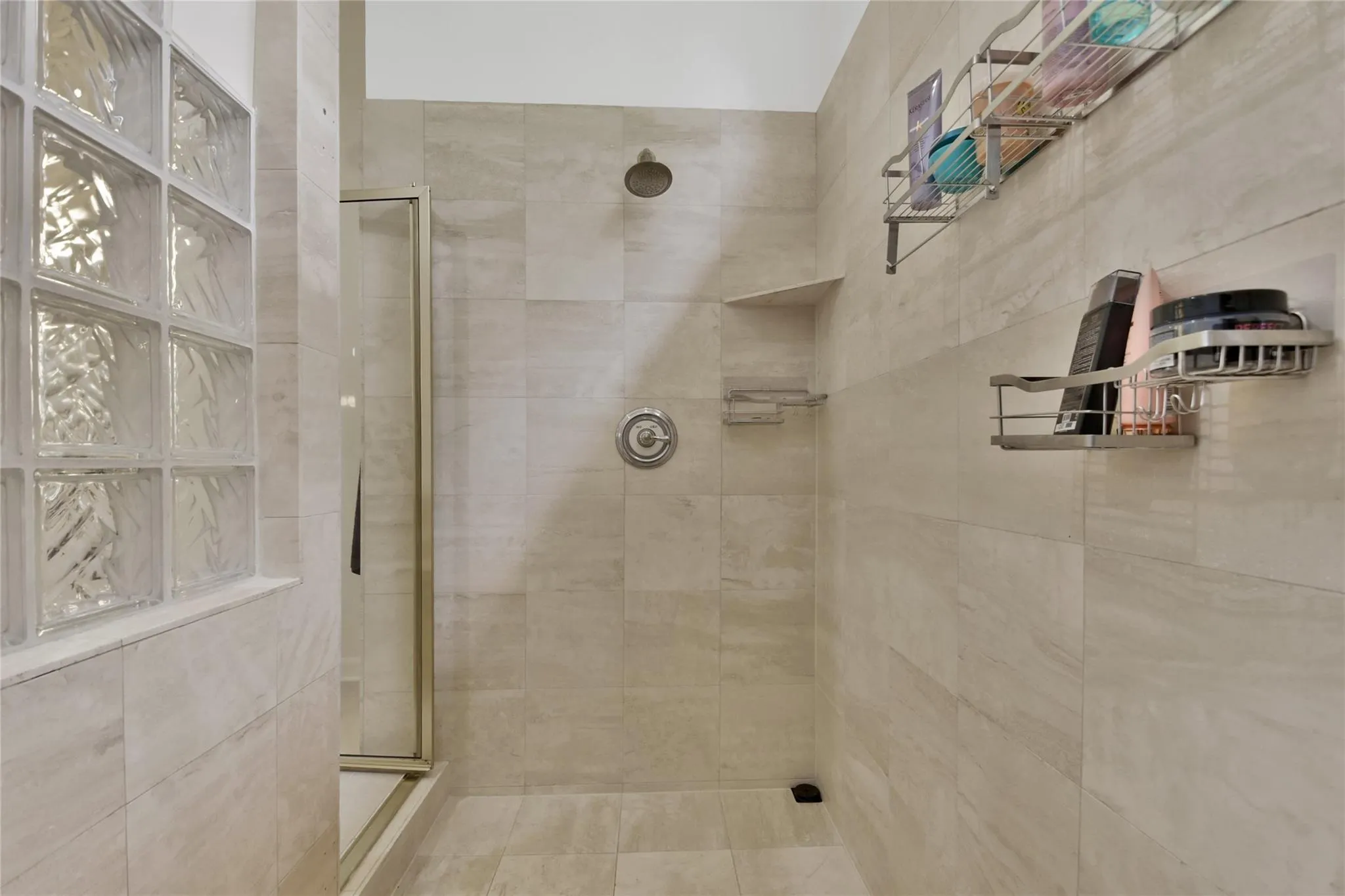 2965 Wentworth