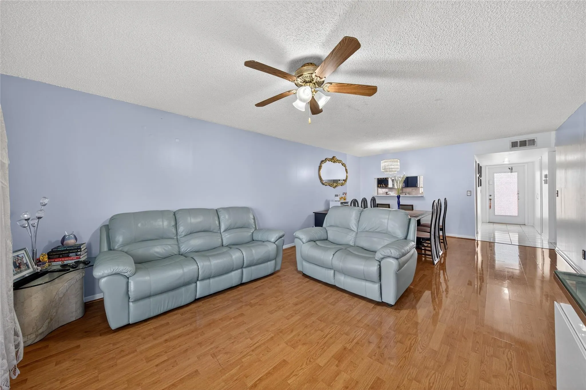 10145 Sunrise Lakes Blvd, #406