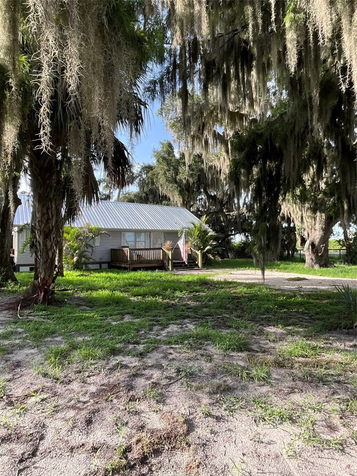 11793 US Highway 441