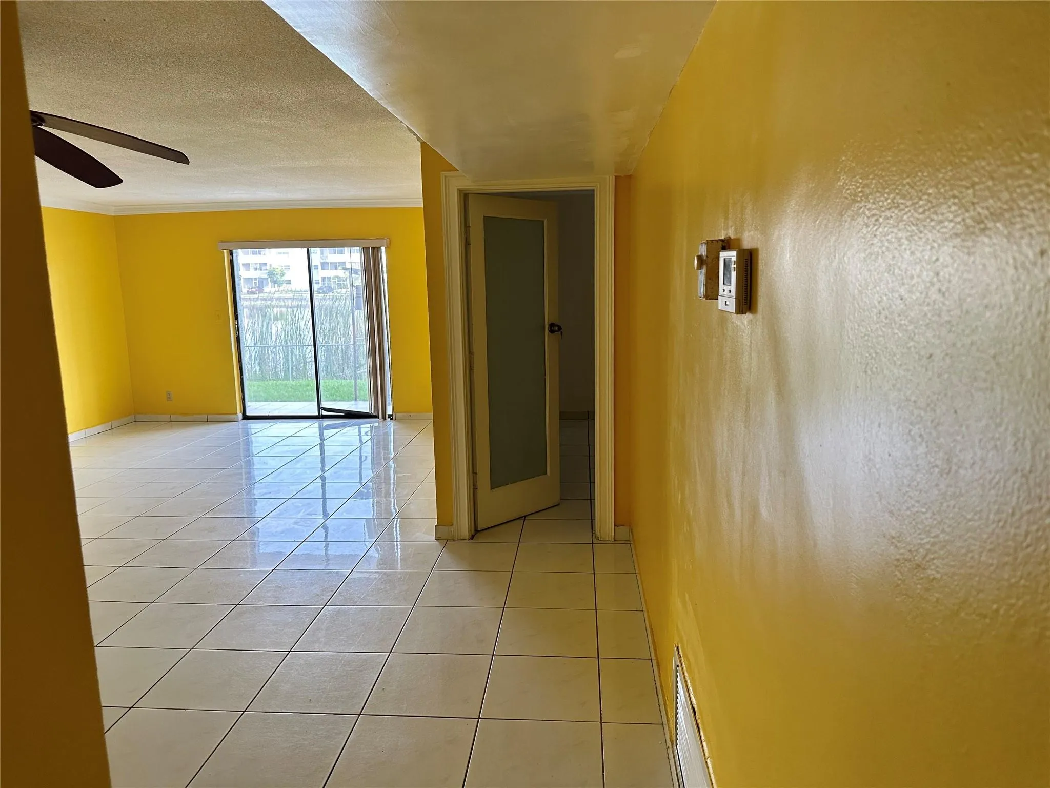 5900 NW 17th Pl, #103