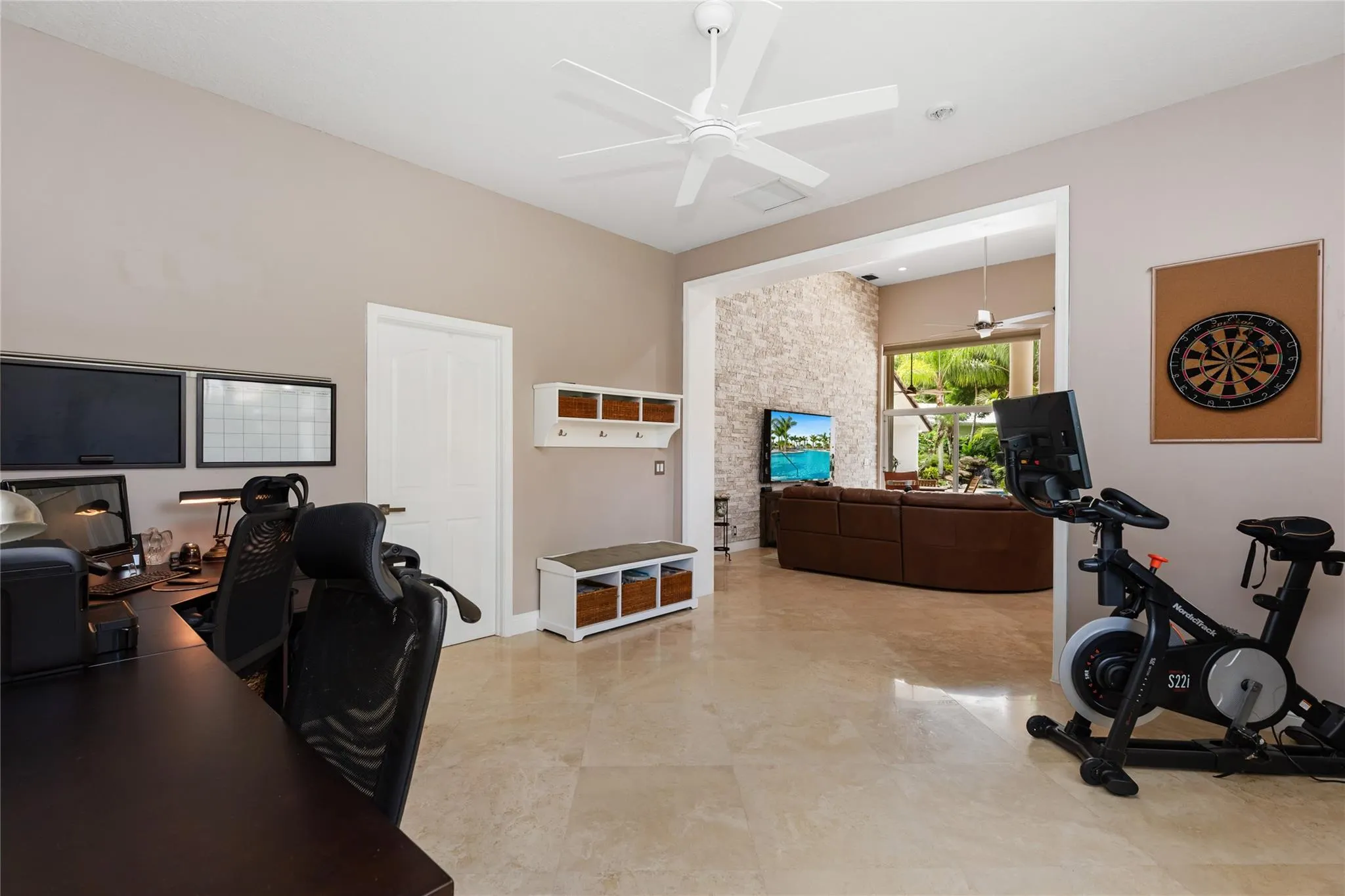 9690 NW 59th Ct