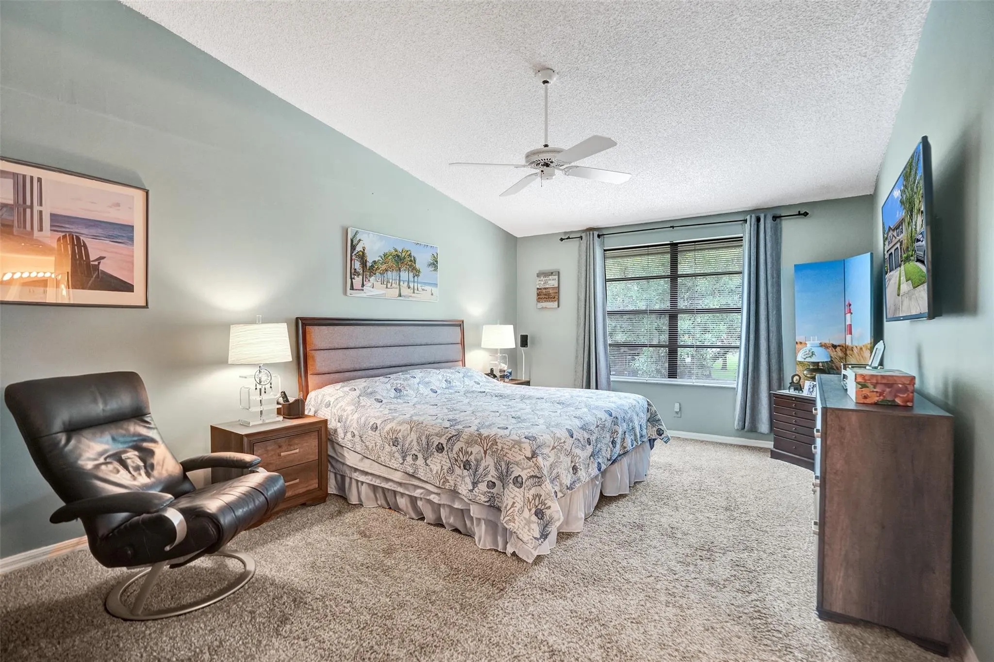 9117 Vineyard Lake Dr