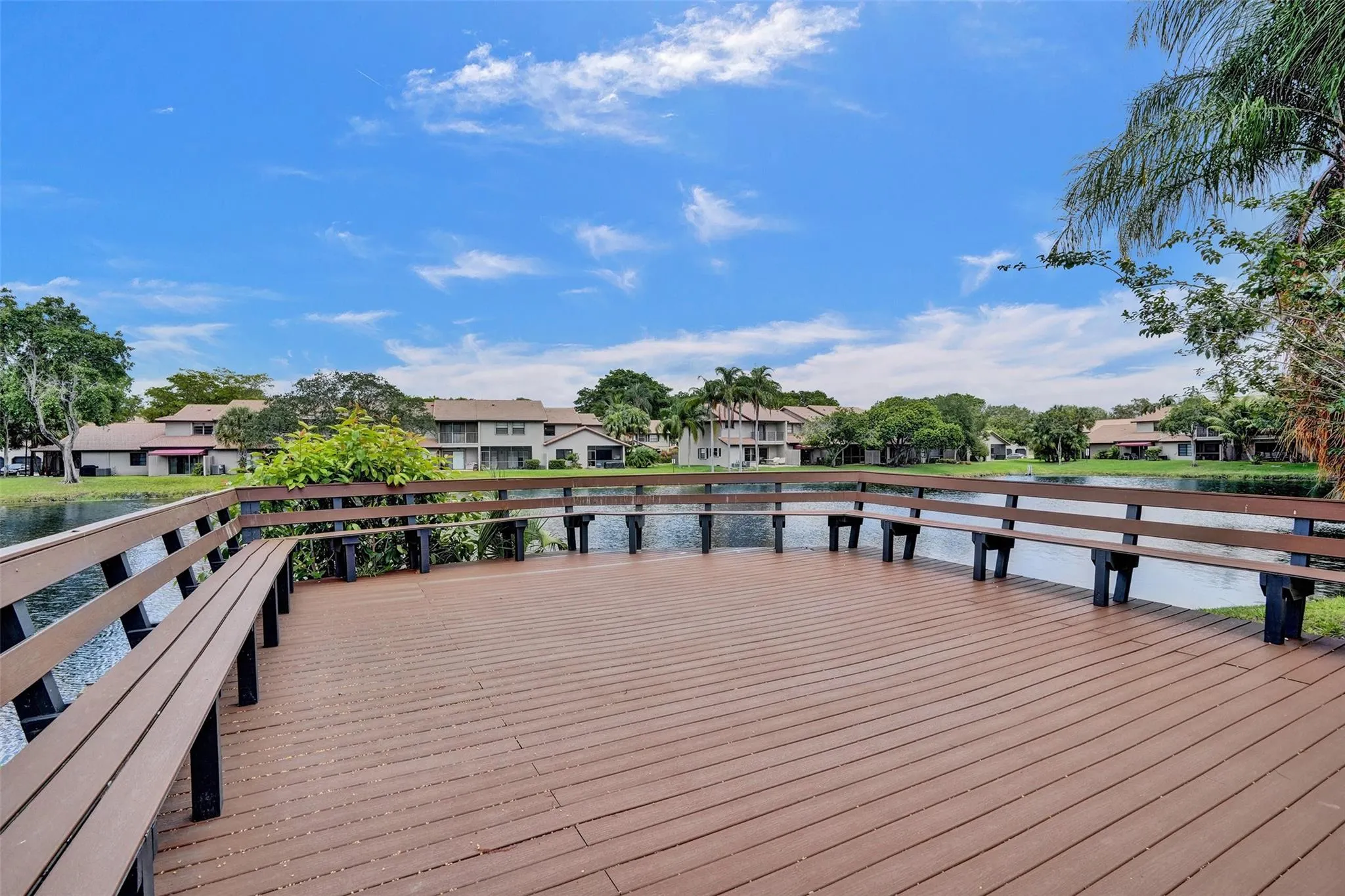 9117 Vineyard Lake Dr