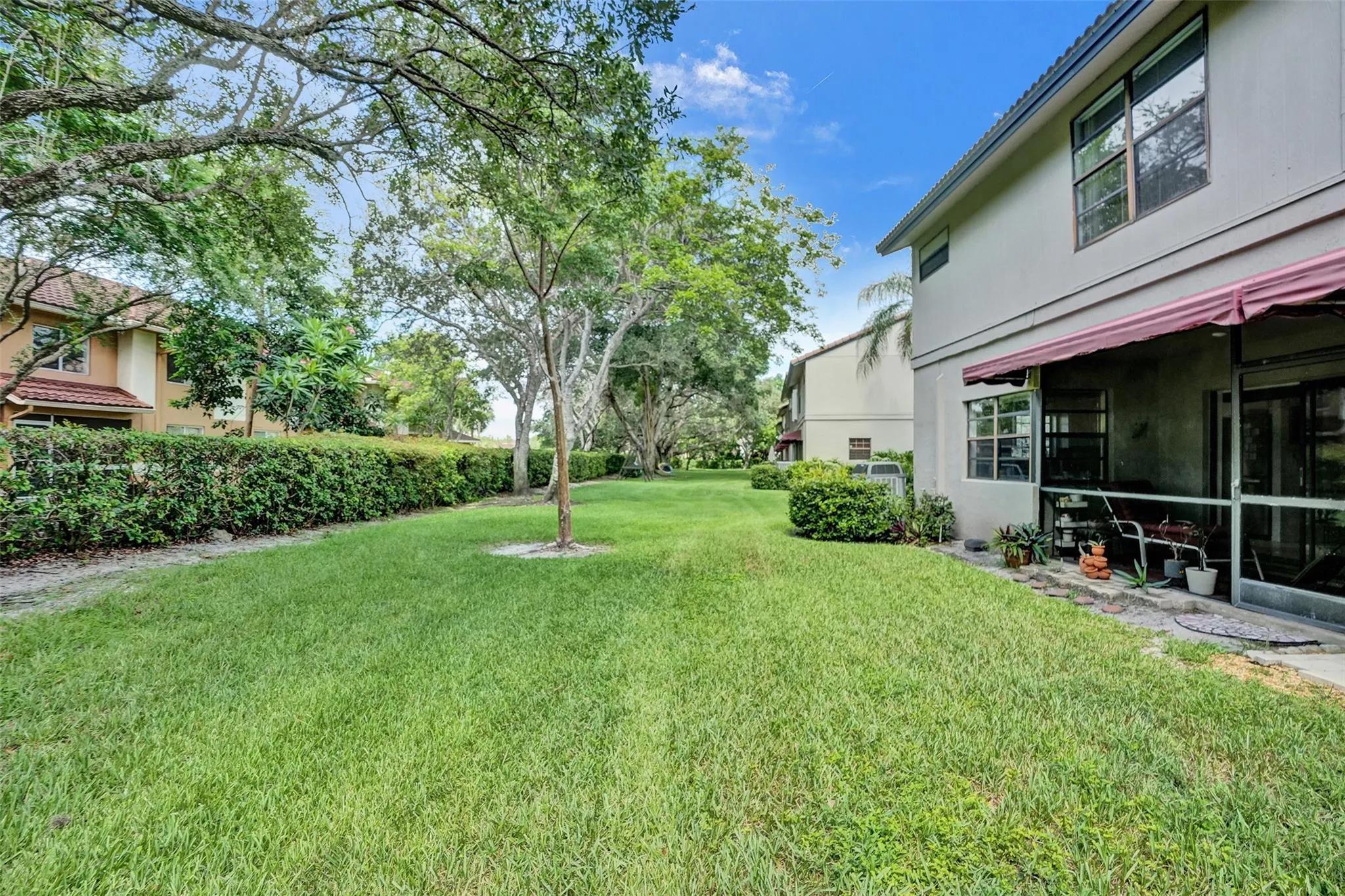 9117 Vineyard Lake Dr