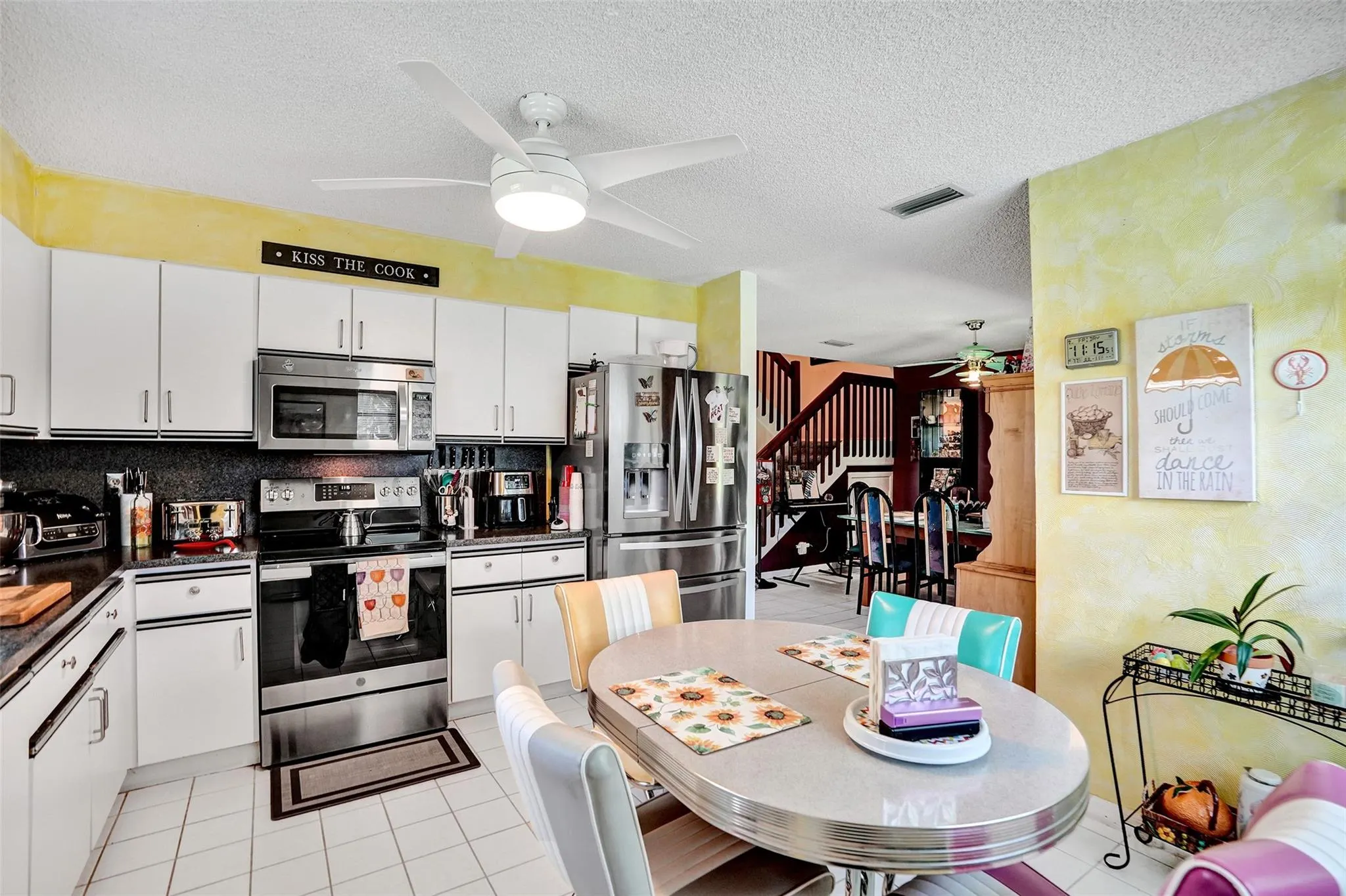 9117 Vineyard Lake Dr