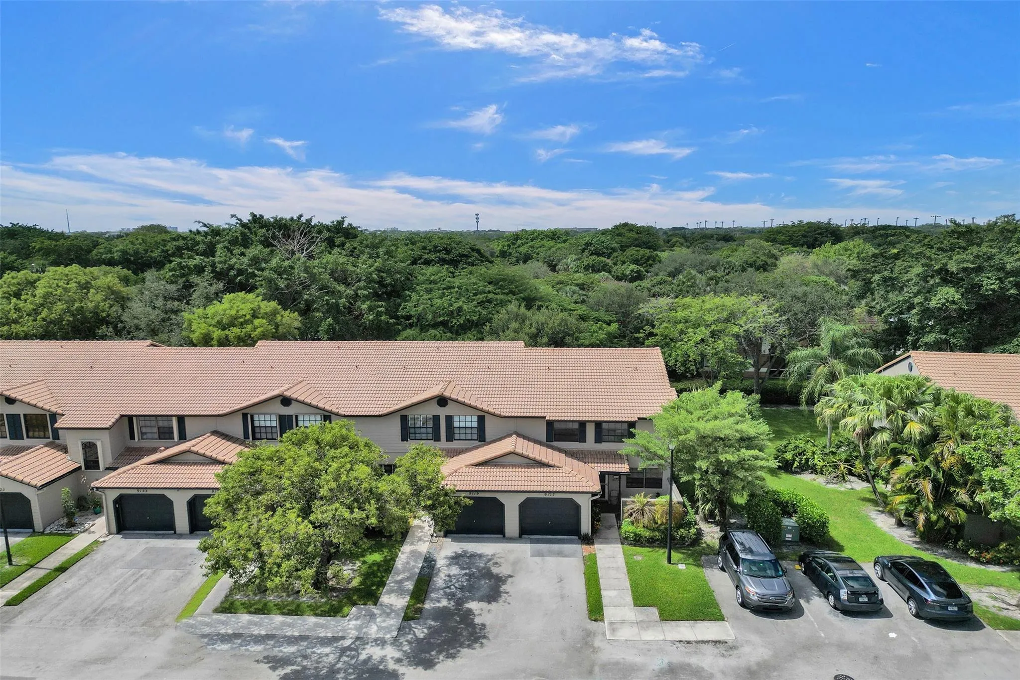 9117 Vineyard Lake Dr