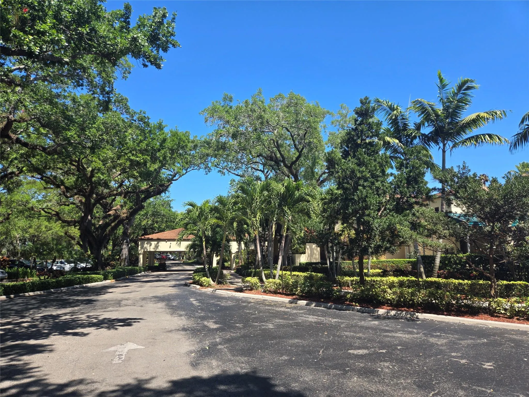 9491 Evergreen Pl, #304