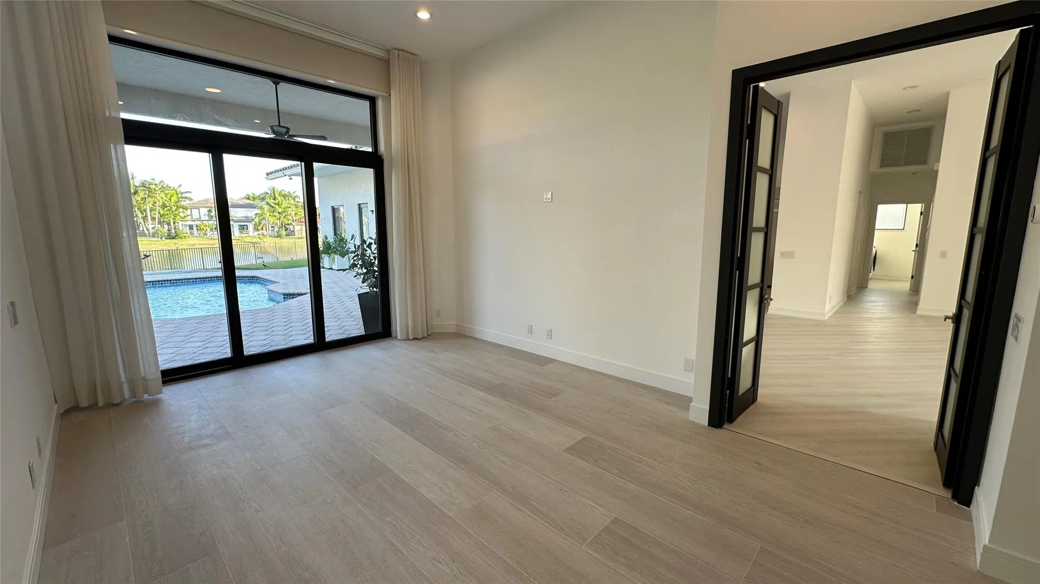 2550 Jardin Ter