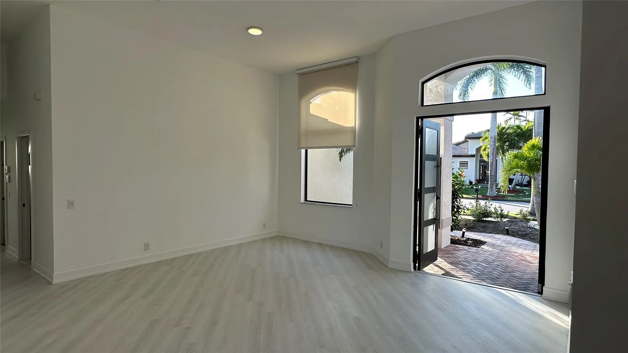 2550 Jardin Ter