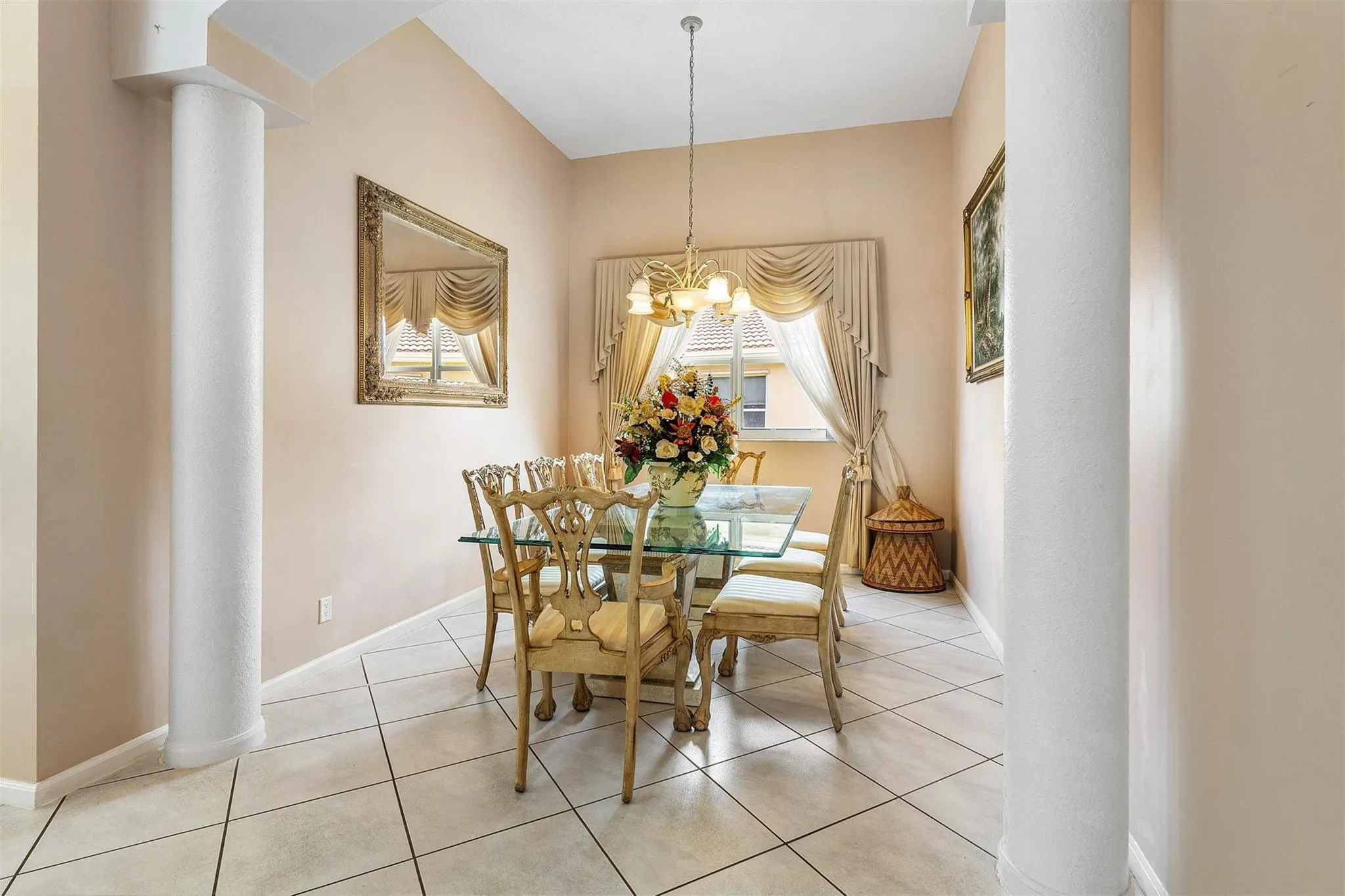 3852 Oak Ridge Cir