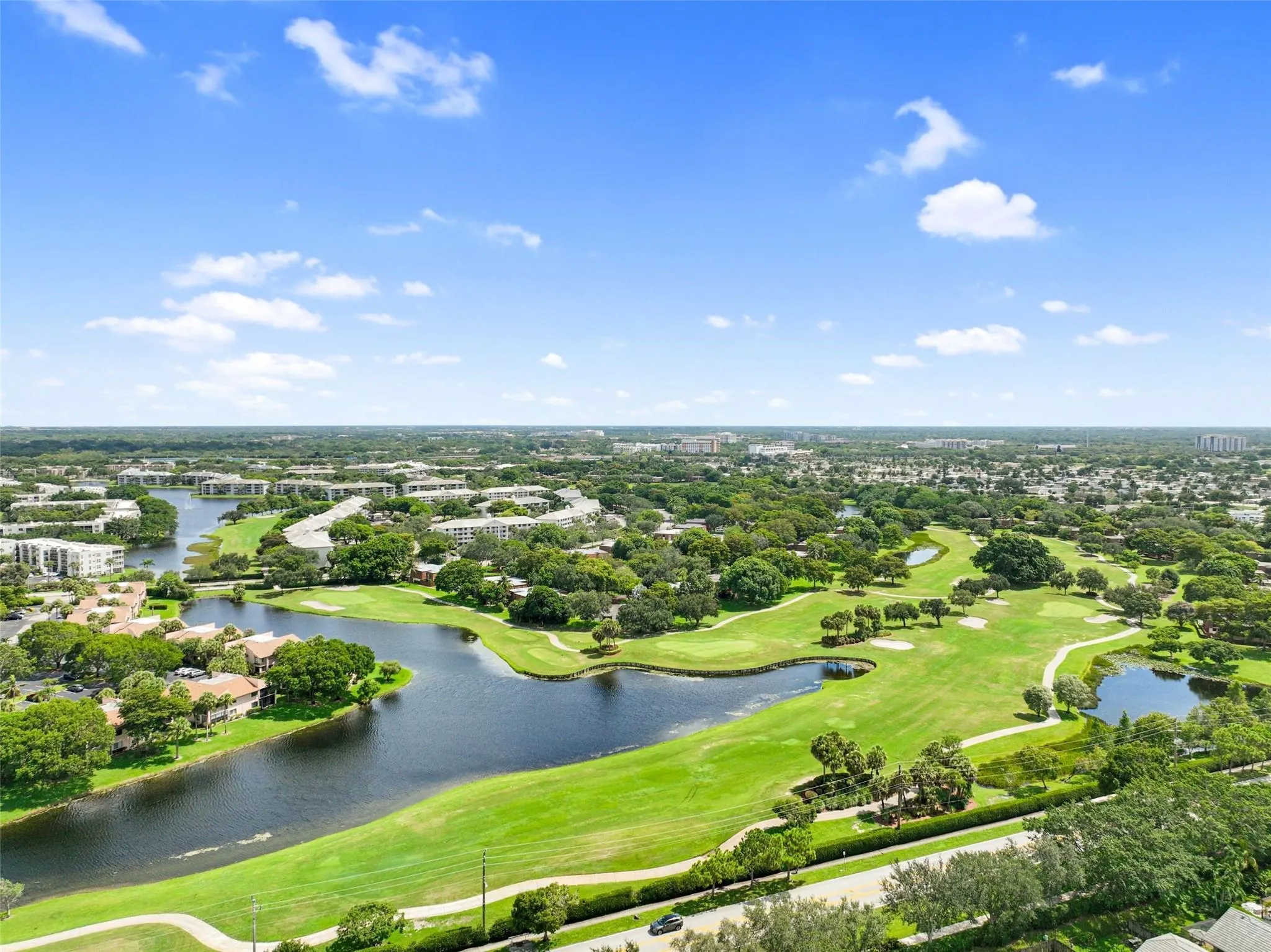 2687 Oak Park Cir