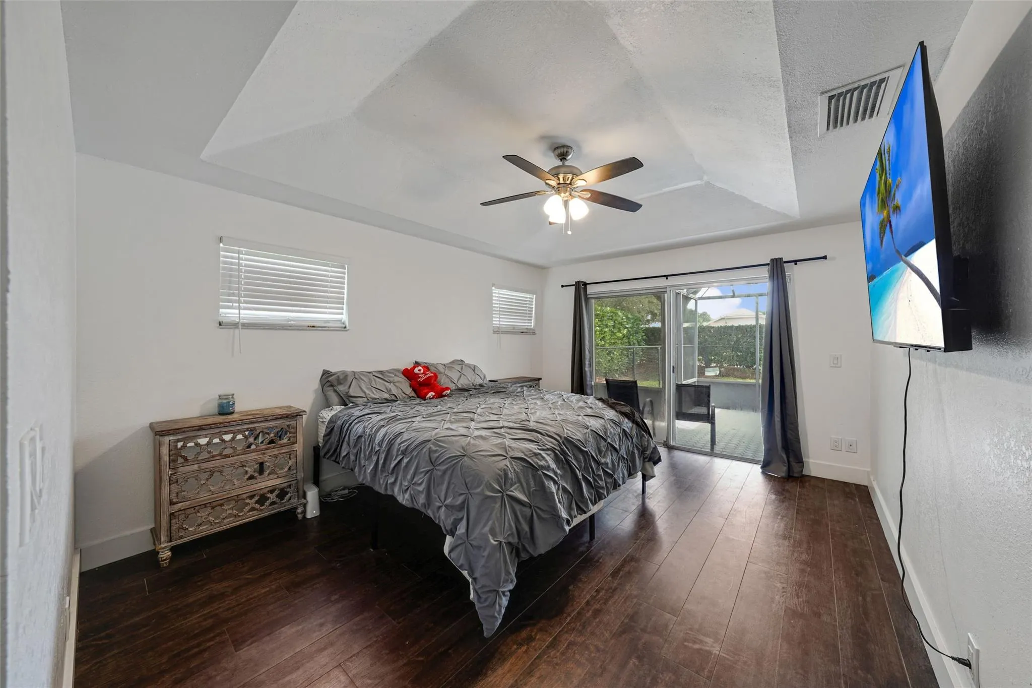 2687 Oak Park Cir