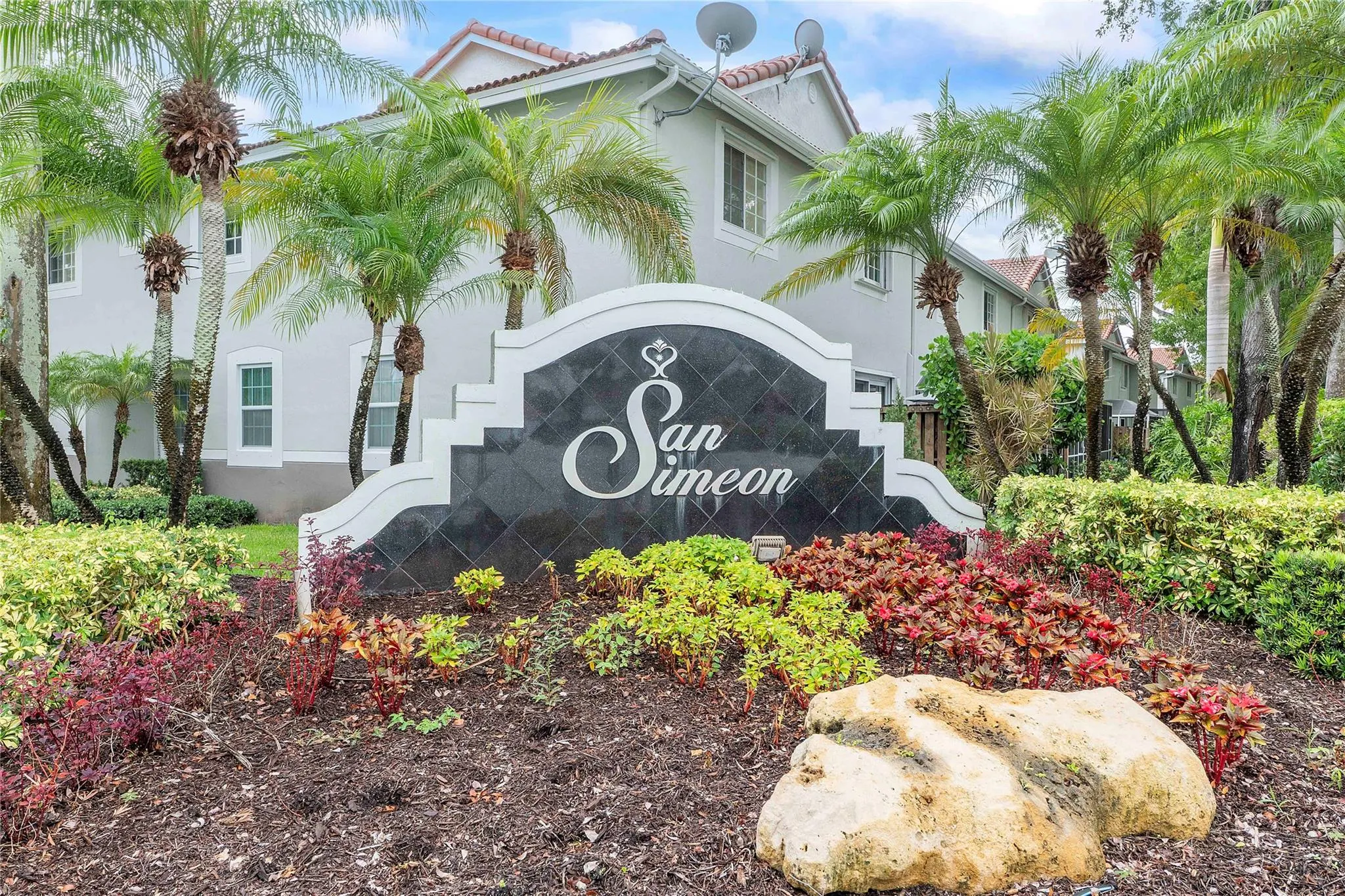3793 San Simeon Cir
