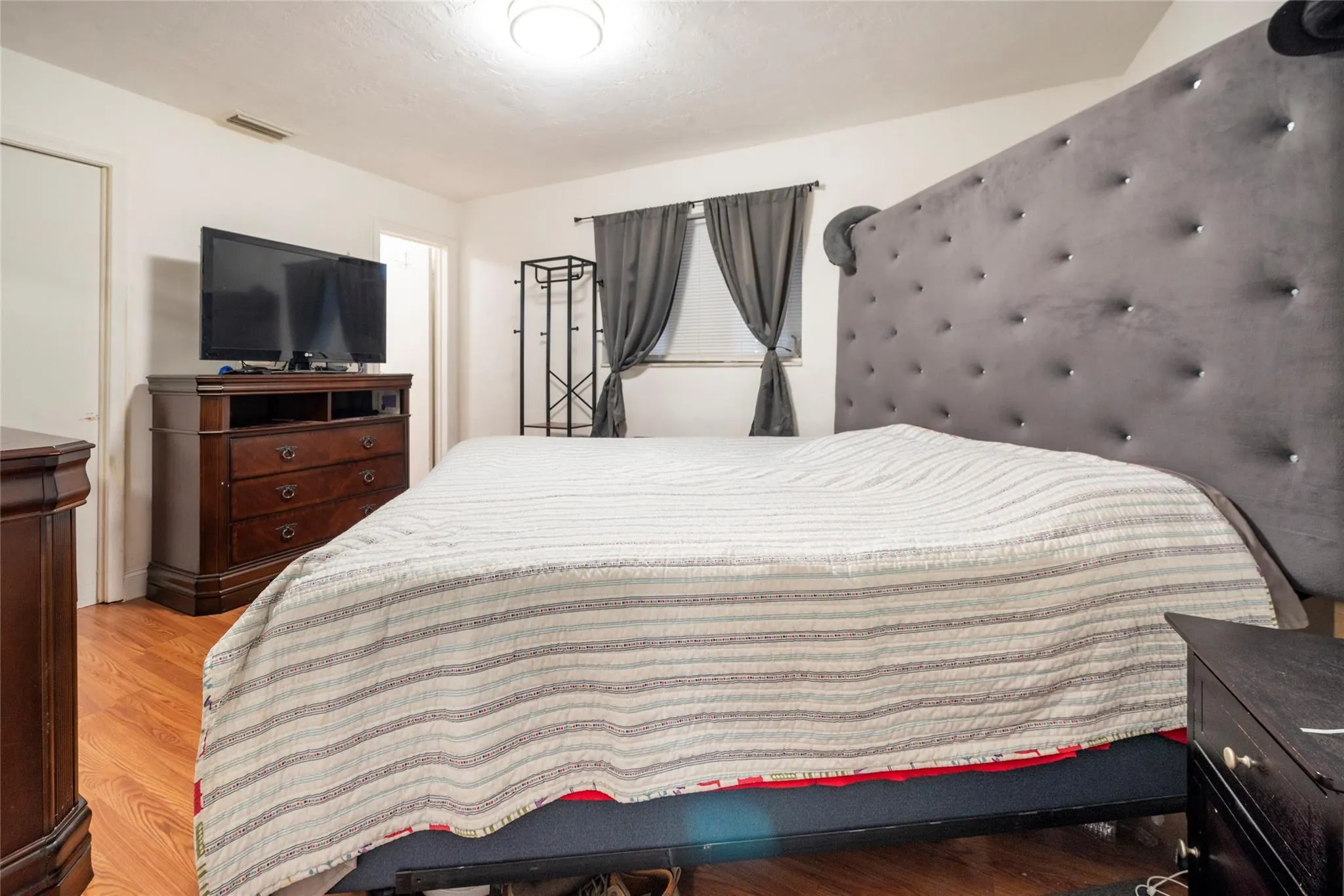 9081 NW 21st Mnr