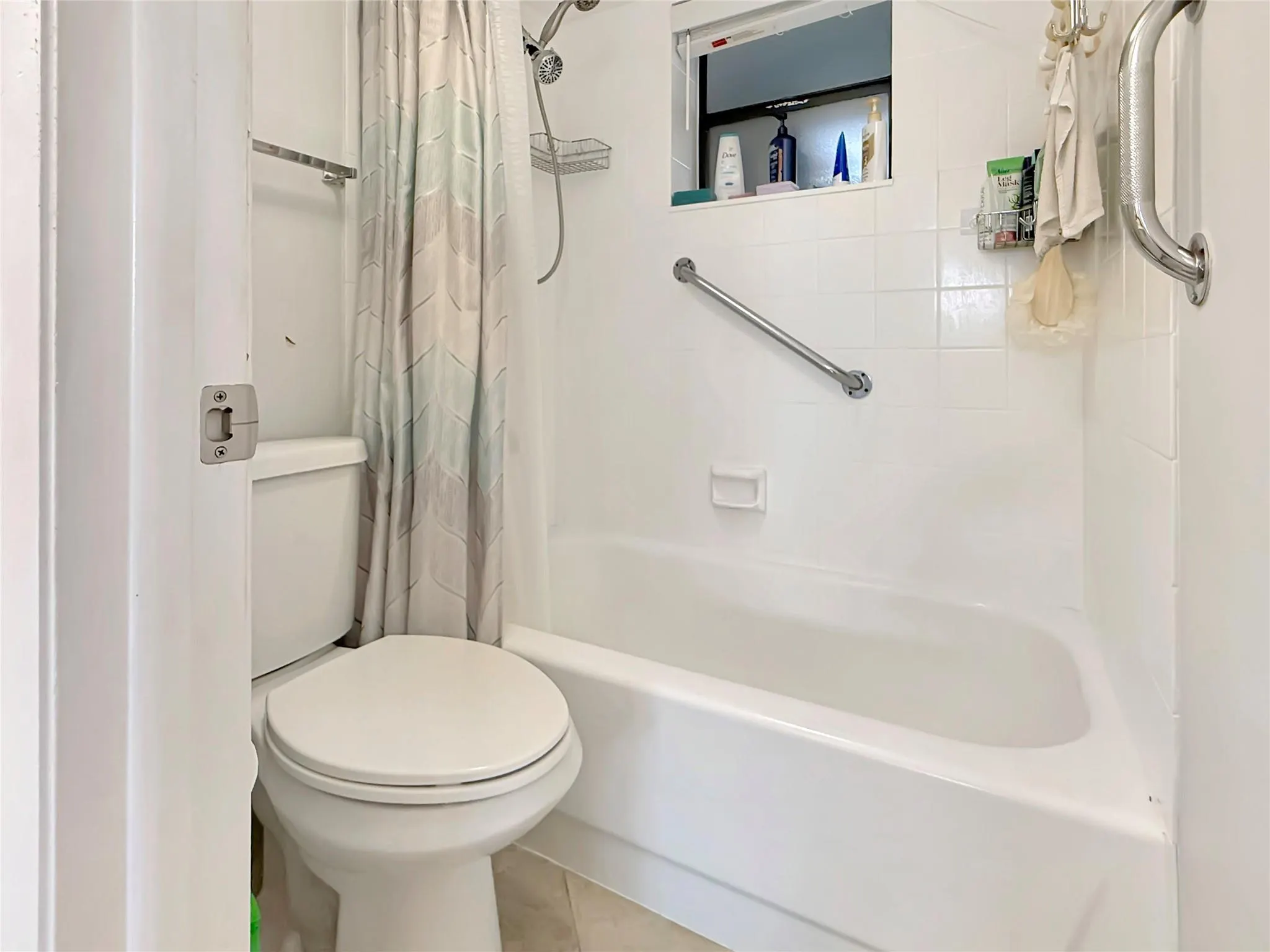 901 Colony Point Circle, #116