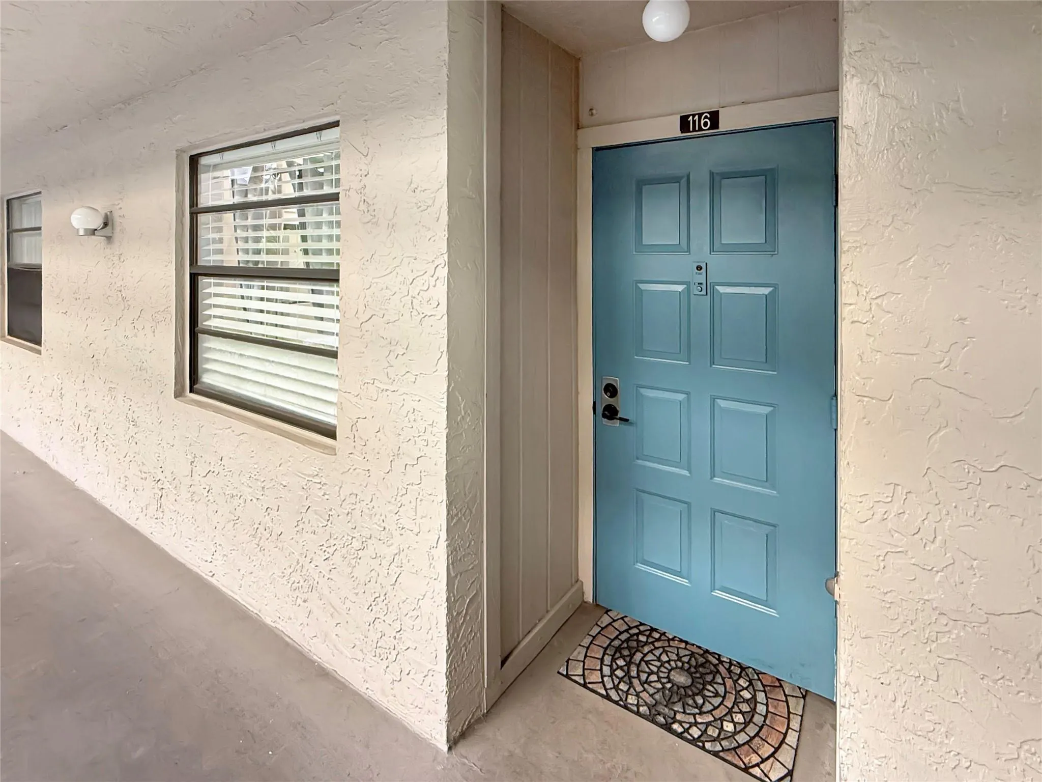 901 Colony Point Circle, #116