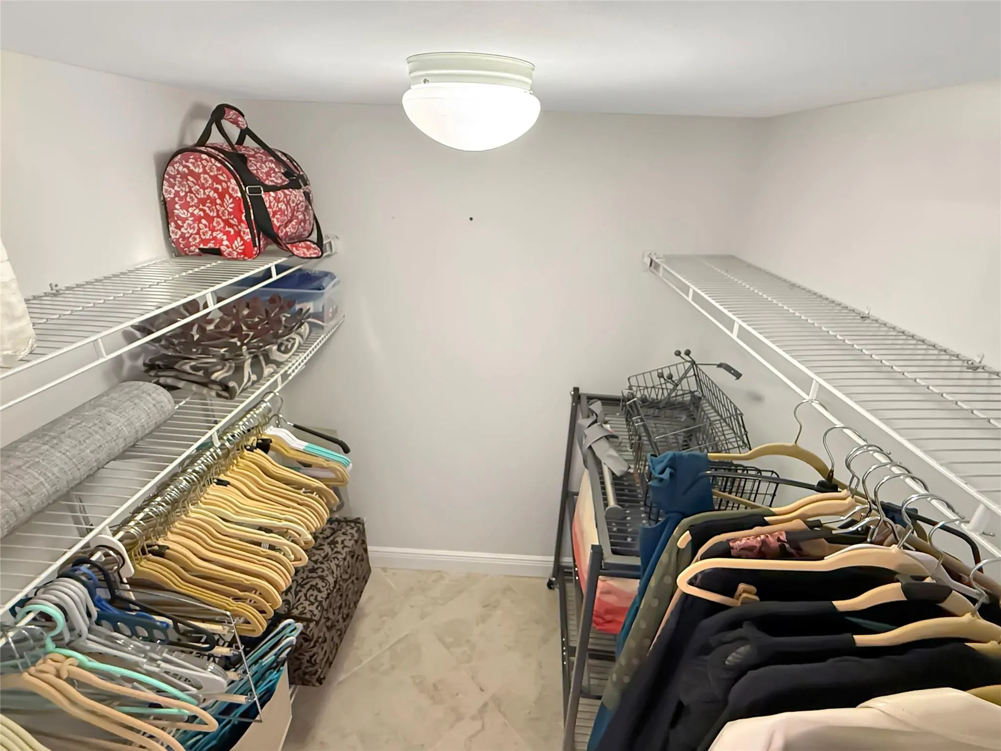 901 Colony Point Circle, #116
