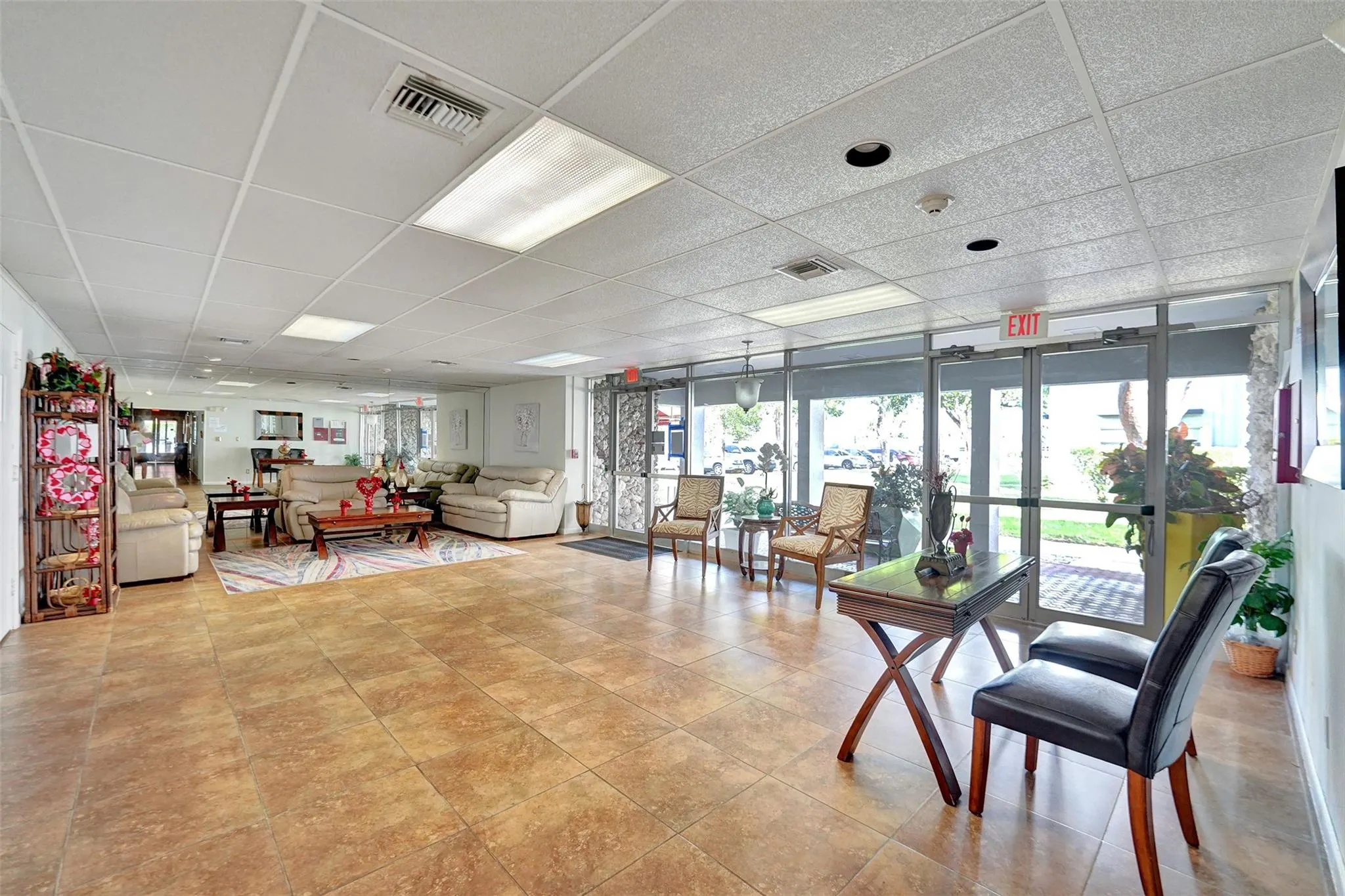 7817 Golf Circle Dr, #106