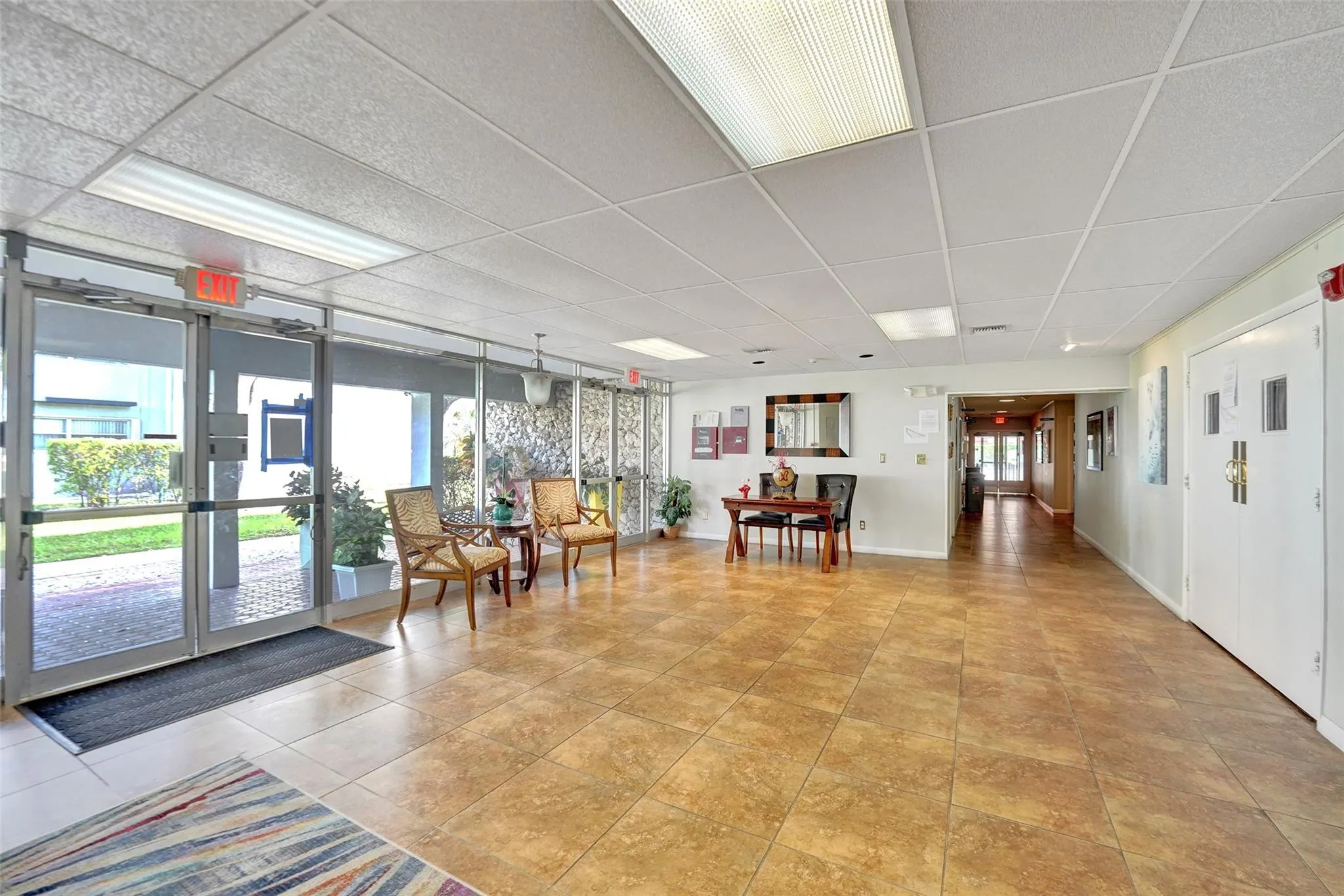 7817 Golf Circle Dr, #106