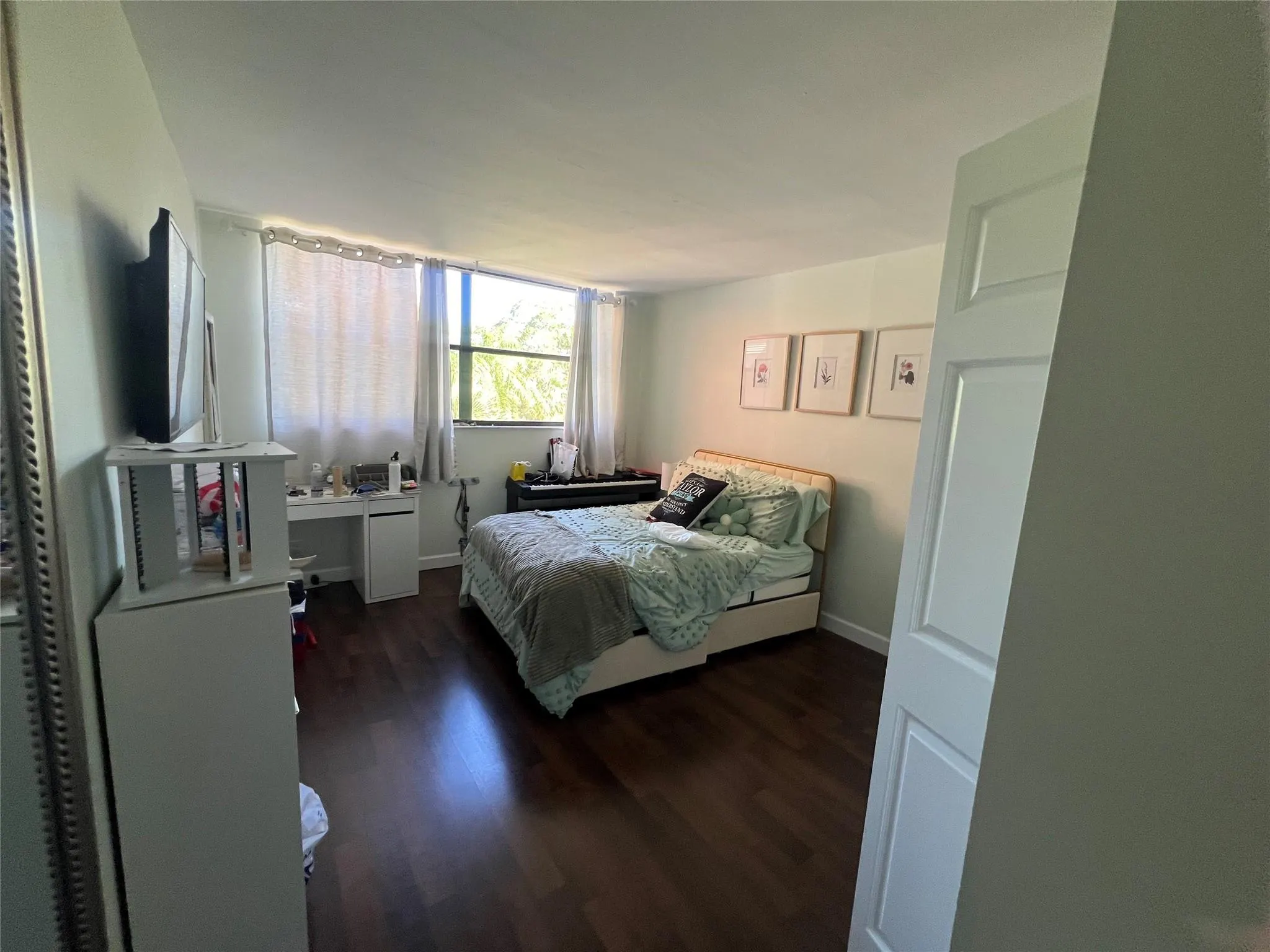 16475 Golf Club Rd, #306