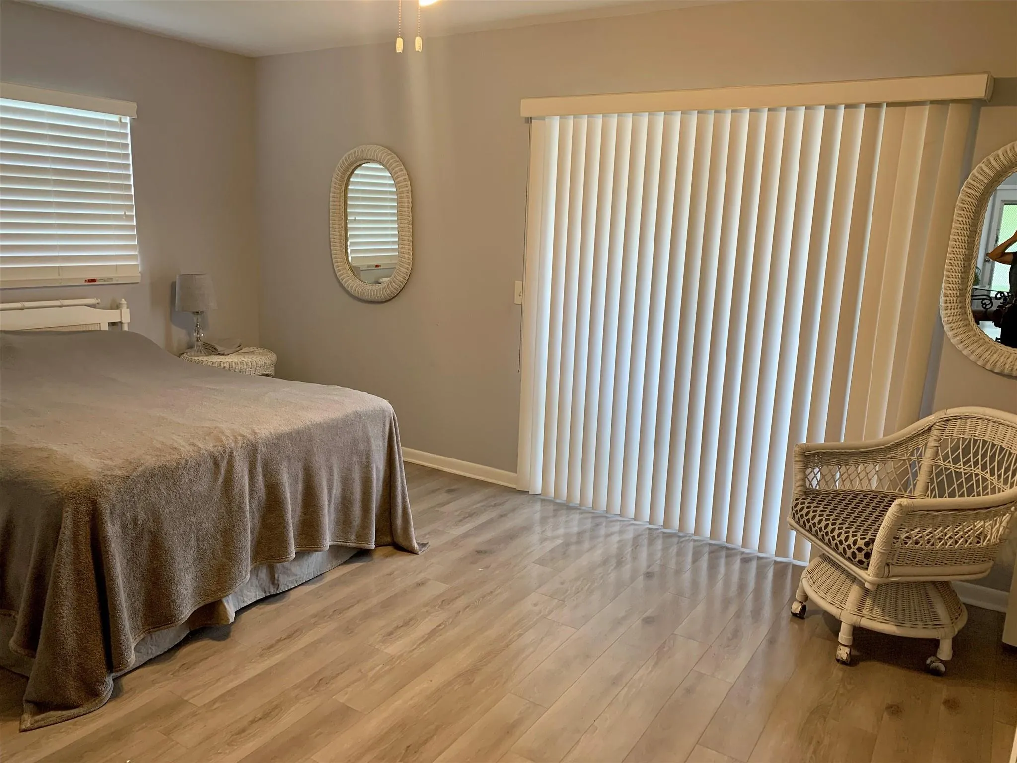 244 Newport O, #244