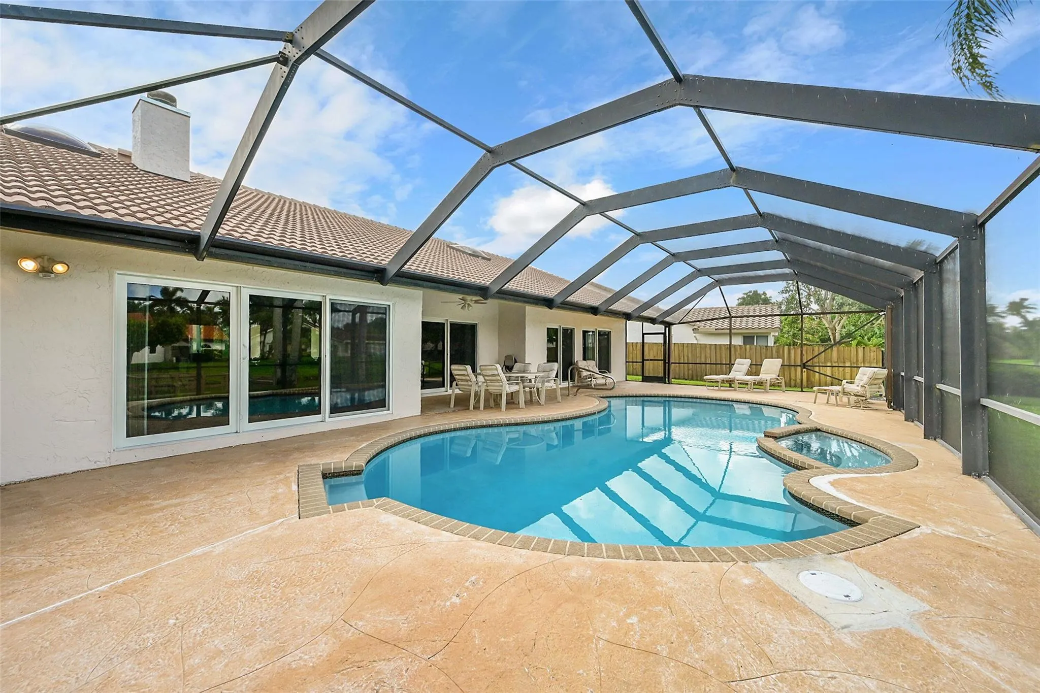 1291 NW 99th Avenue