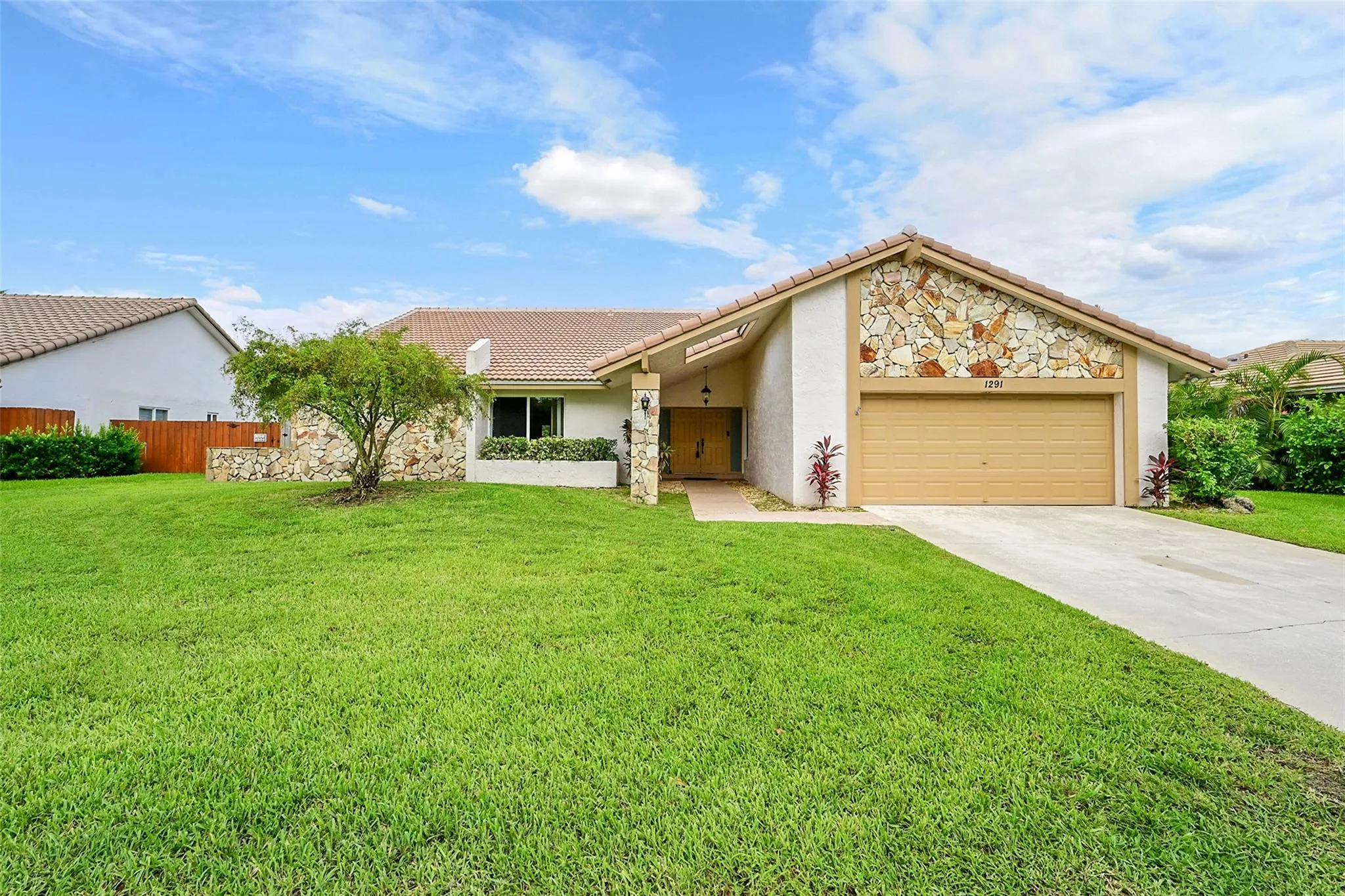 1291 NW 99th Avenue